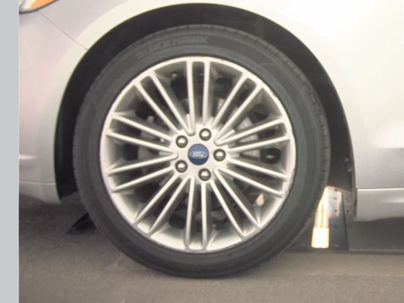 FORD FUSION - 10