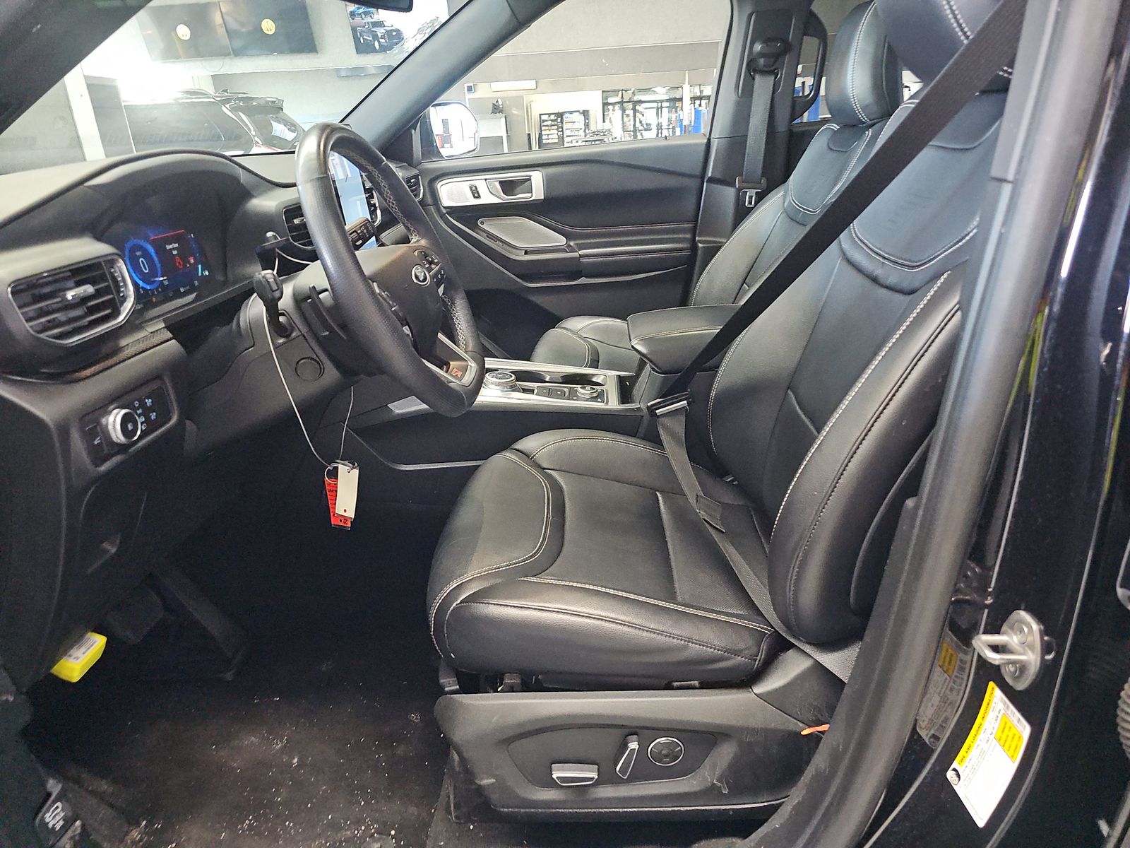 FORD EXPLORER - 8