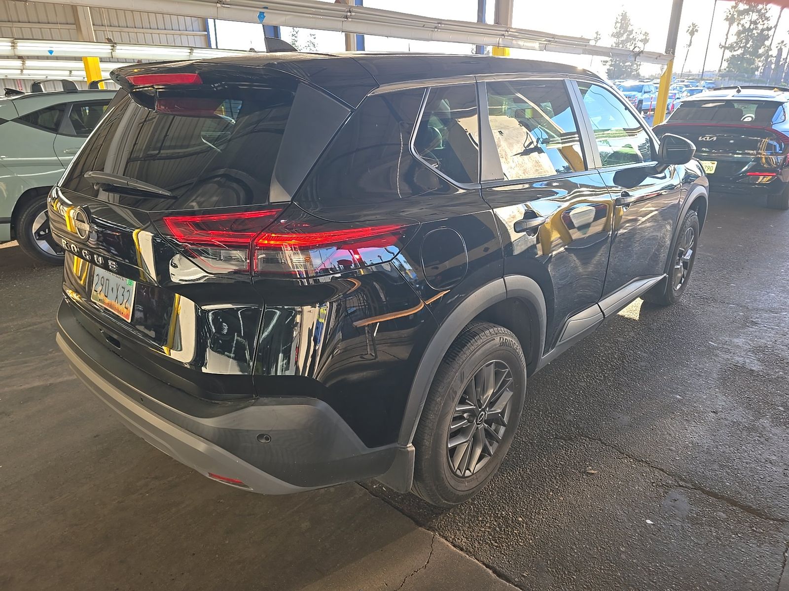 2023 Nissan Rogue S FWD