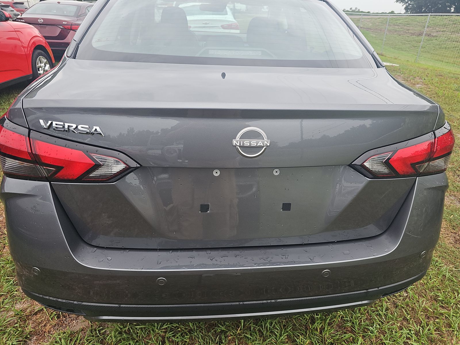 NISSAN VERSA - 6