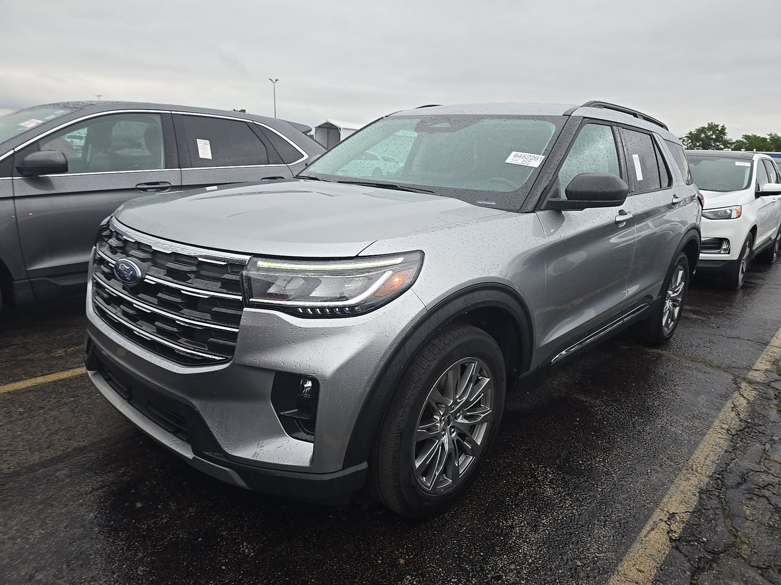 FORD EXPLORER - 1