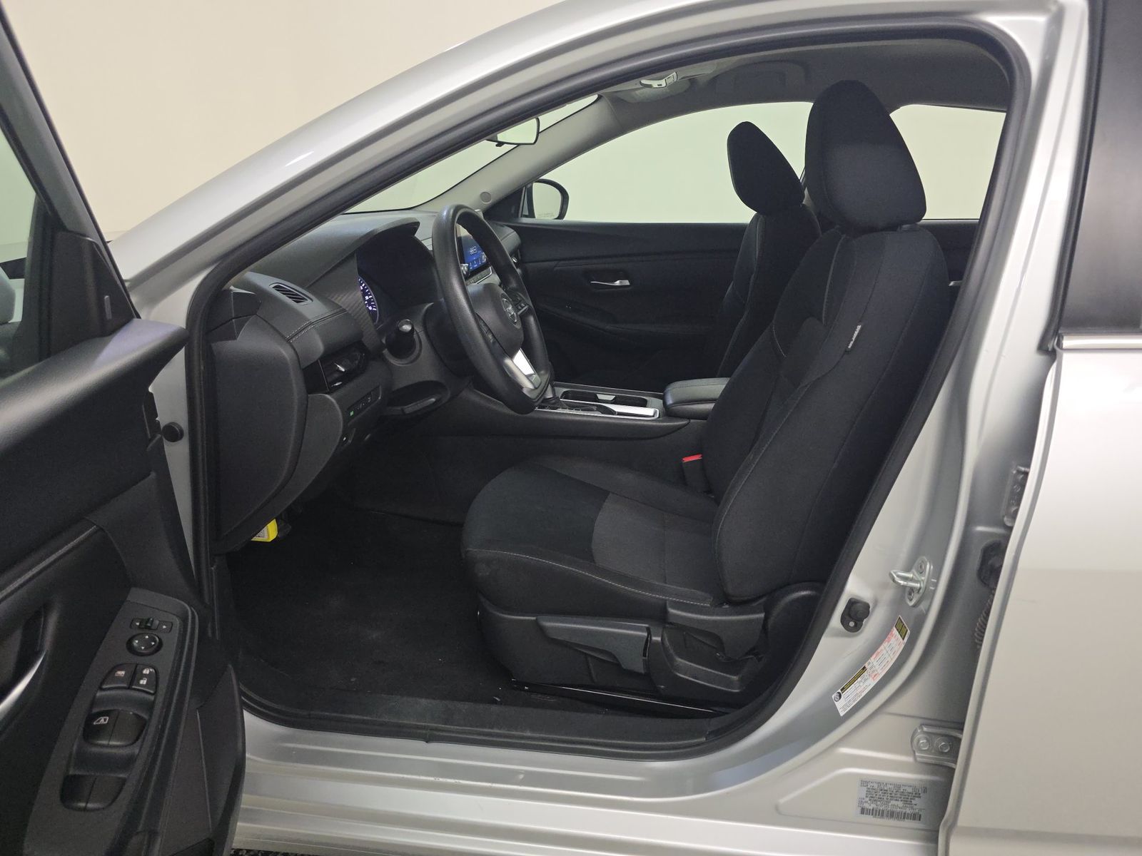 NISSAN SENTRA - 8