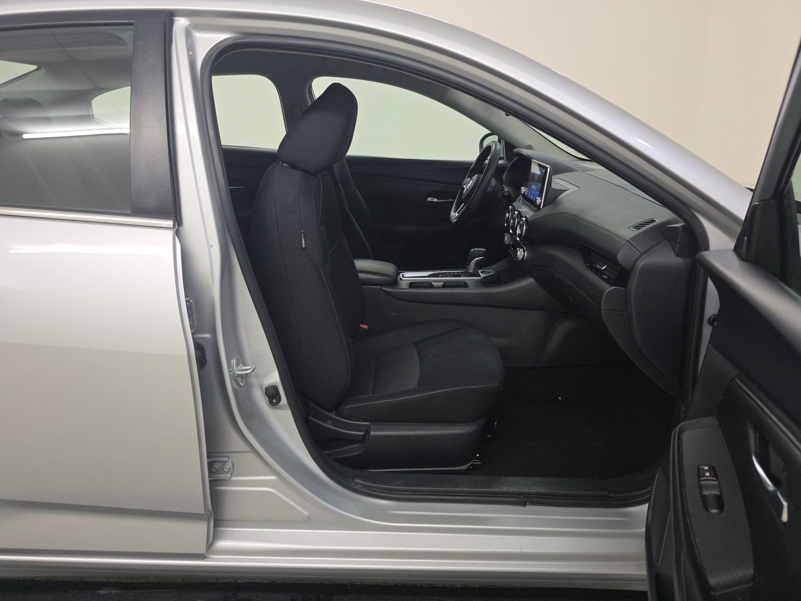 NISSAN SENTRA - 9