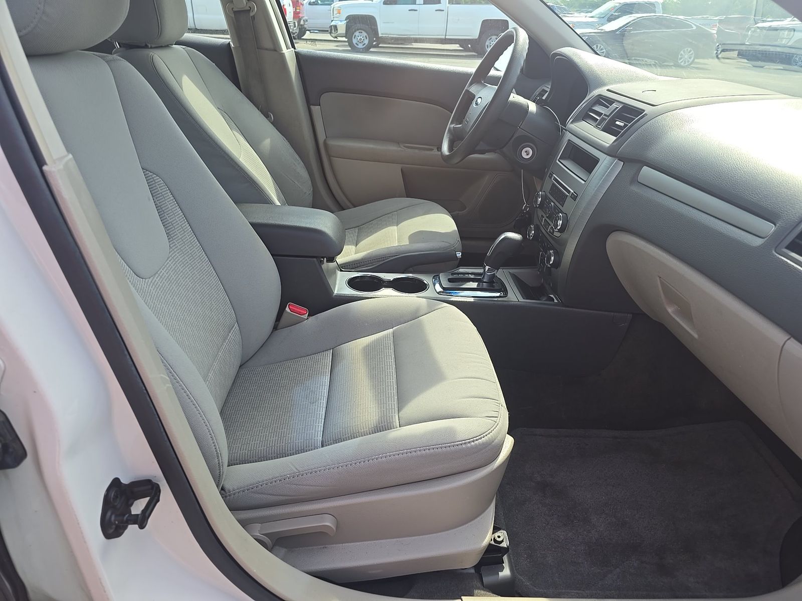 FORD FUSION - 9
