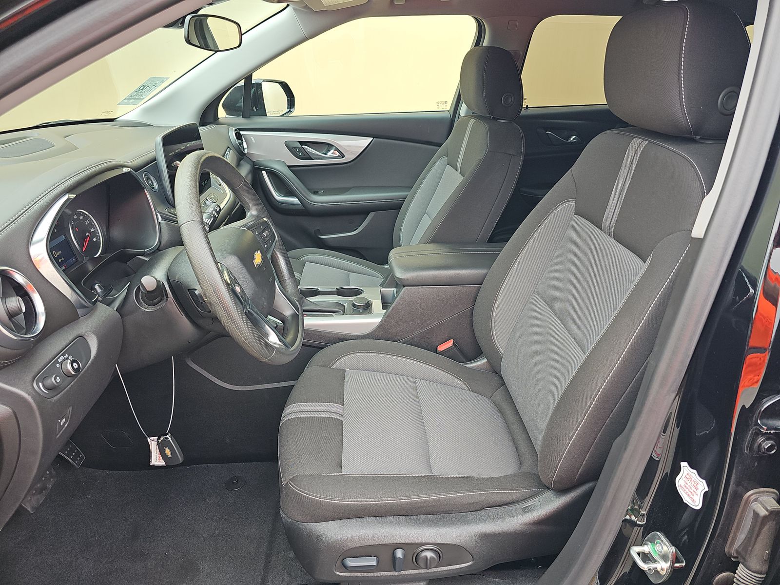 CHEVROLET BLAZER - 1