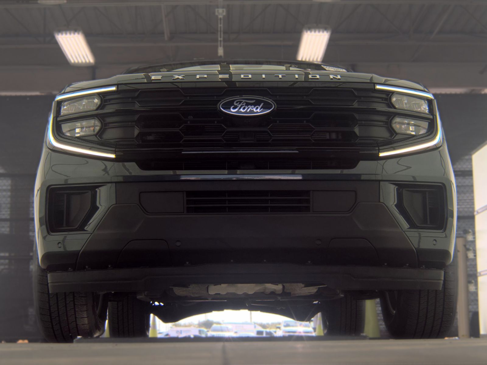 FORD EXPEDITION - 4