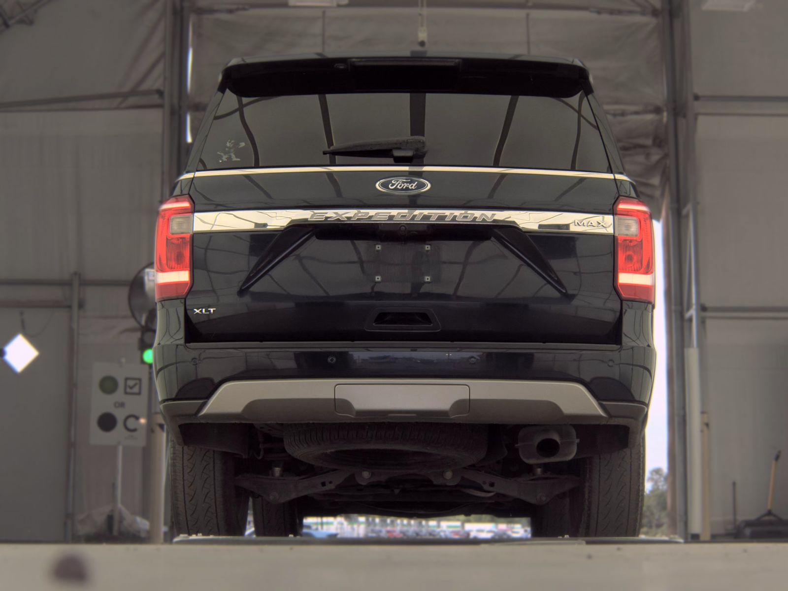 FORD EXPEDITION MAX - 8