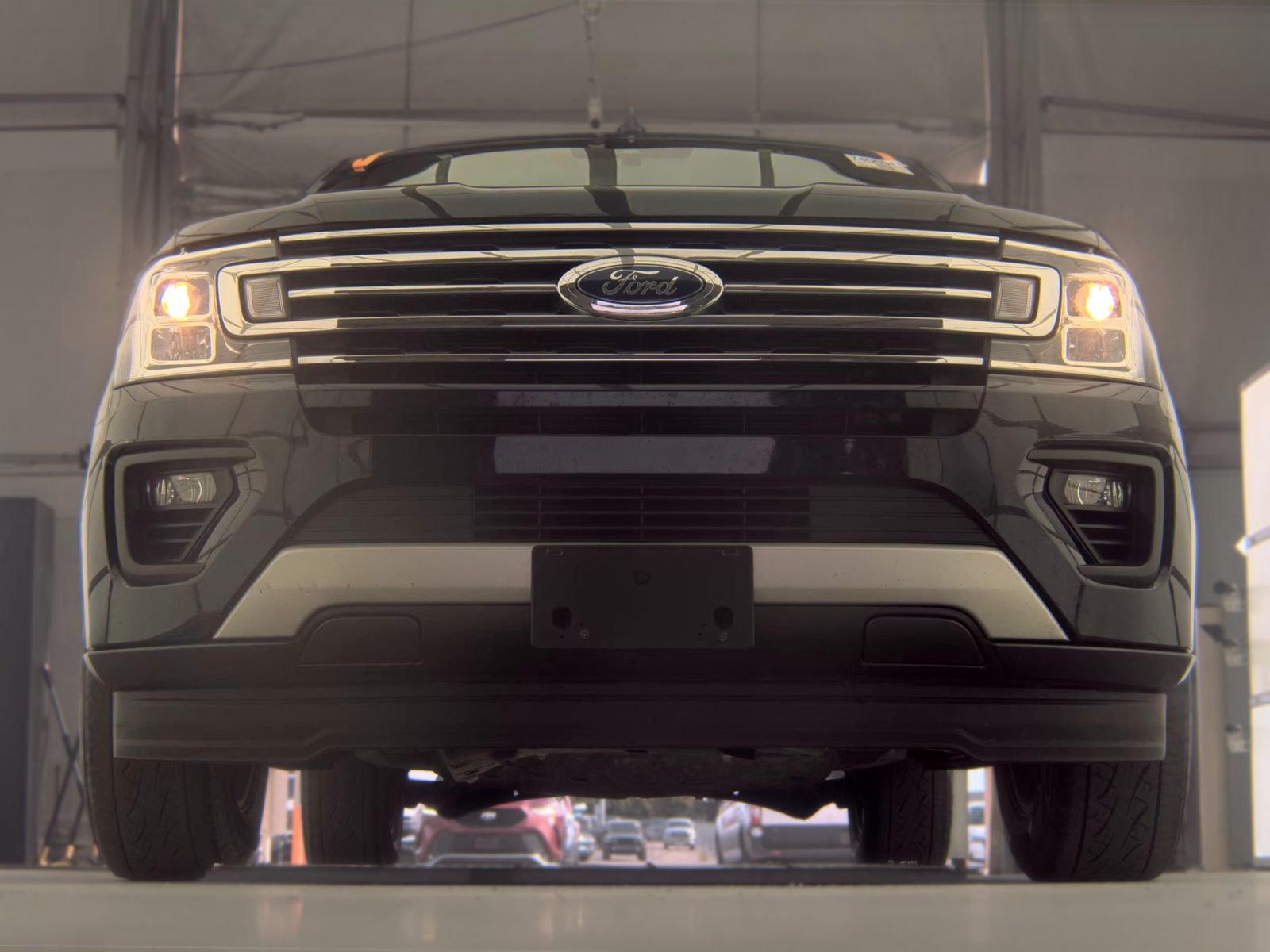 FORD EXPEDITION MAX - 4