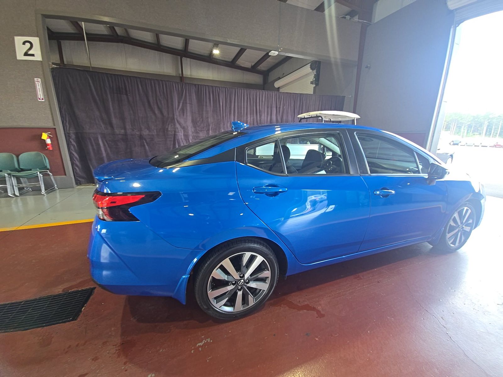 NISSAN VERSA - 5