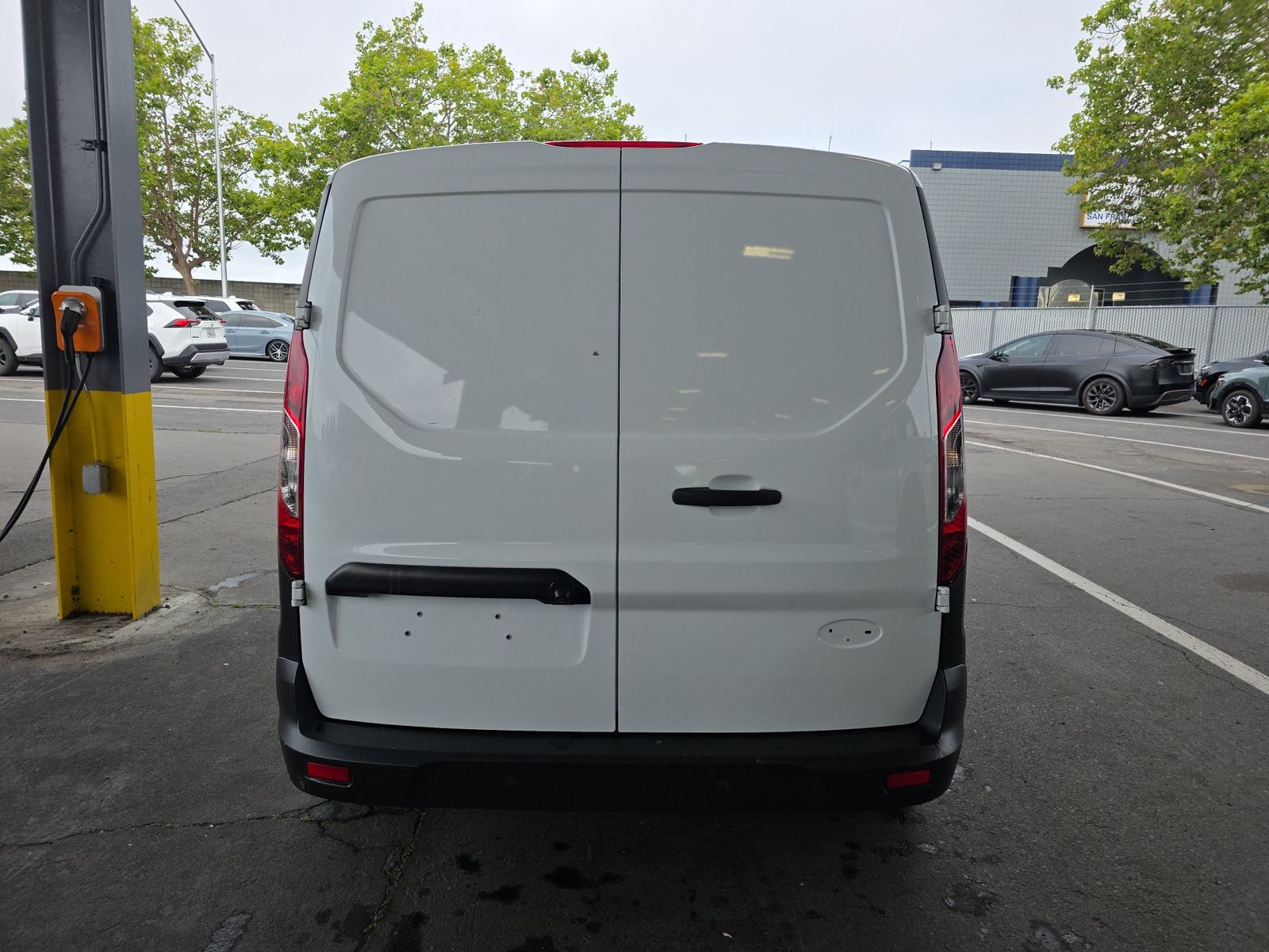 FORD TRANSIT CONNECT - 6