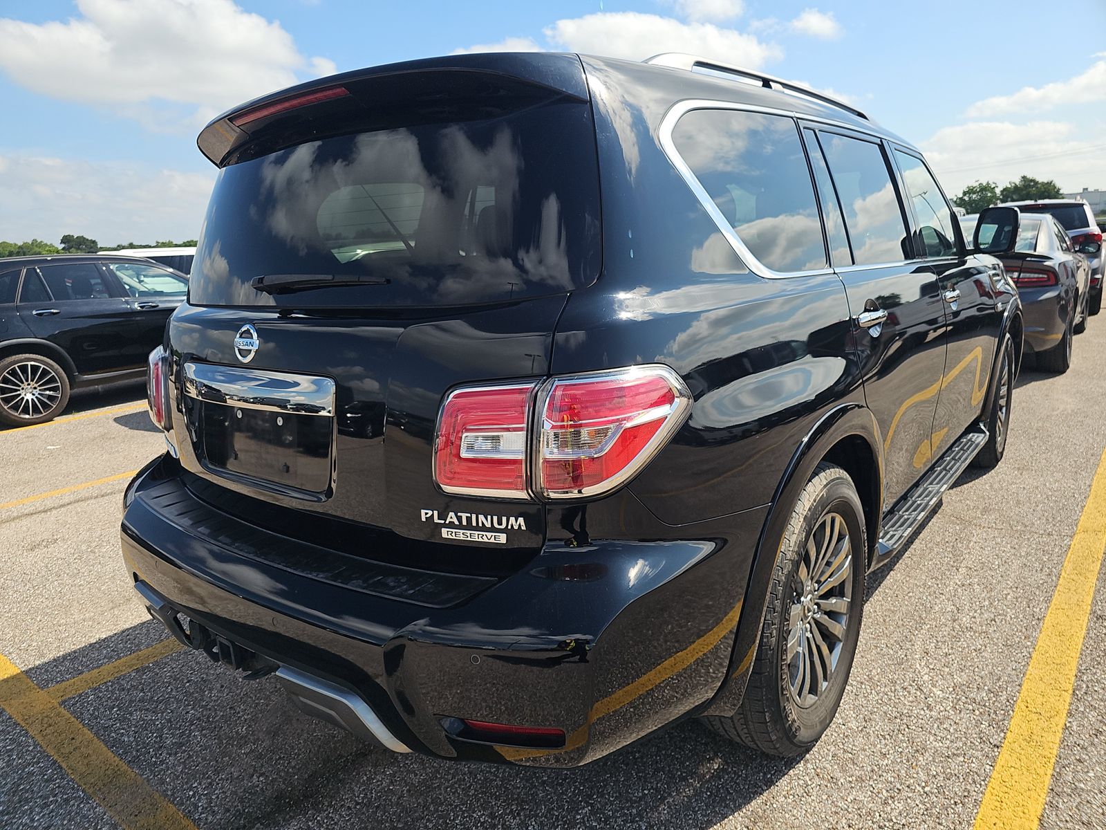 NISSAN ARMADA - 5