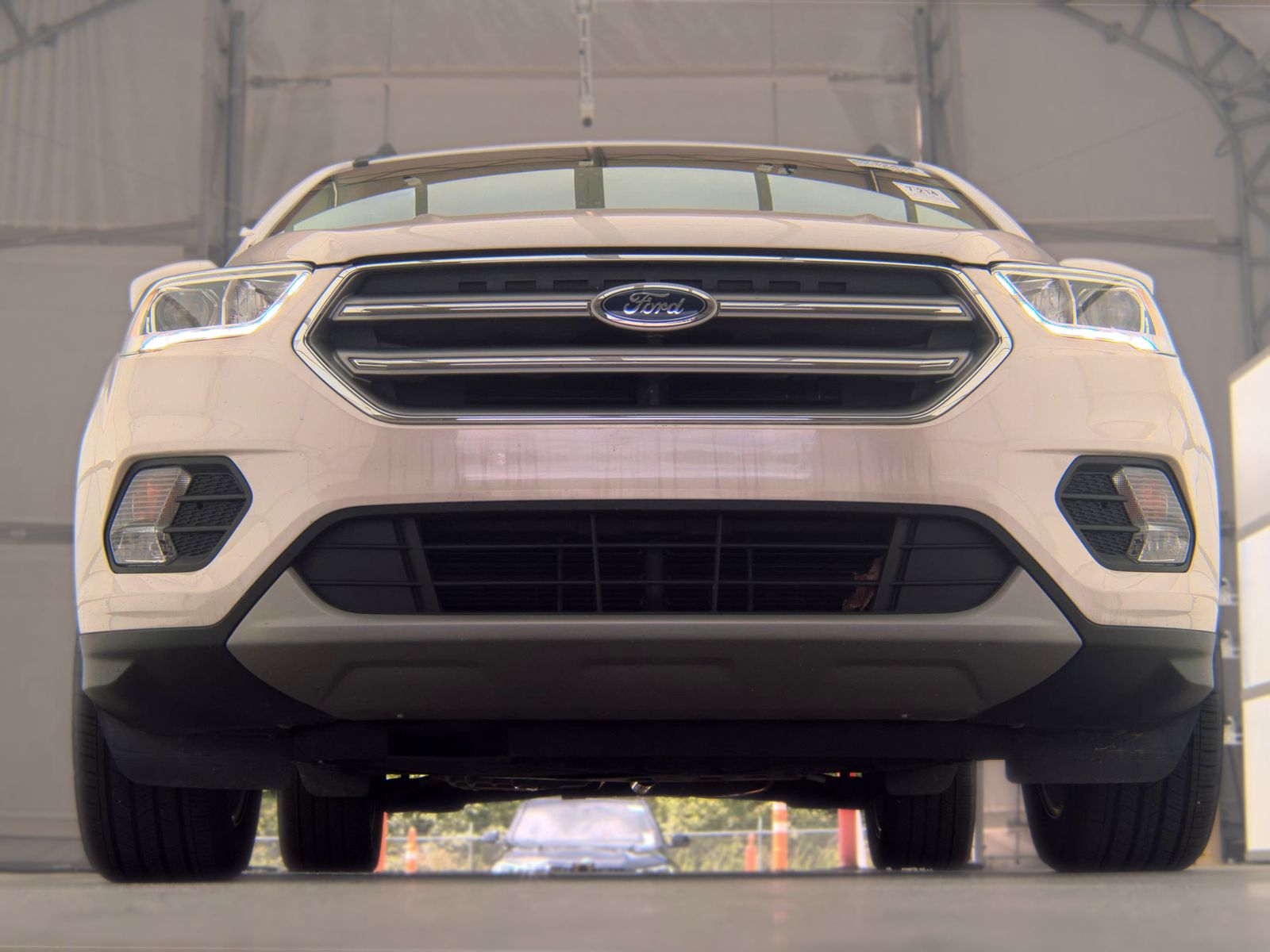 FORD ESCAPE - 4