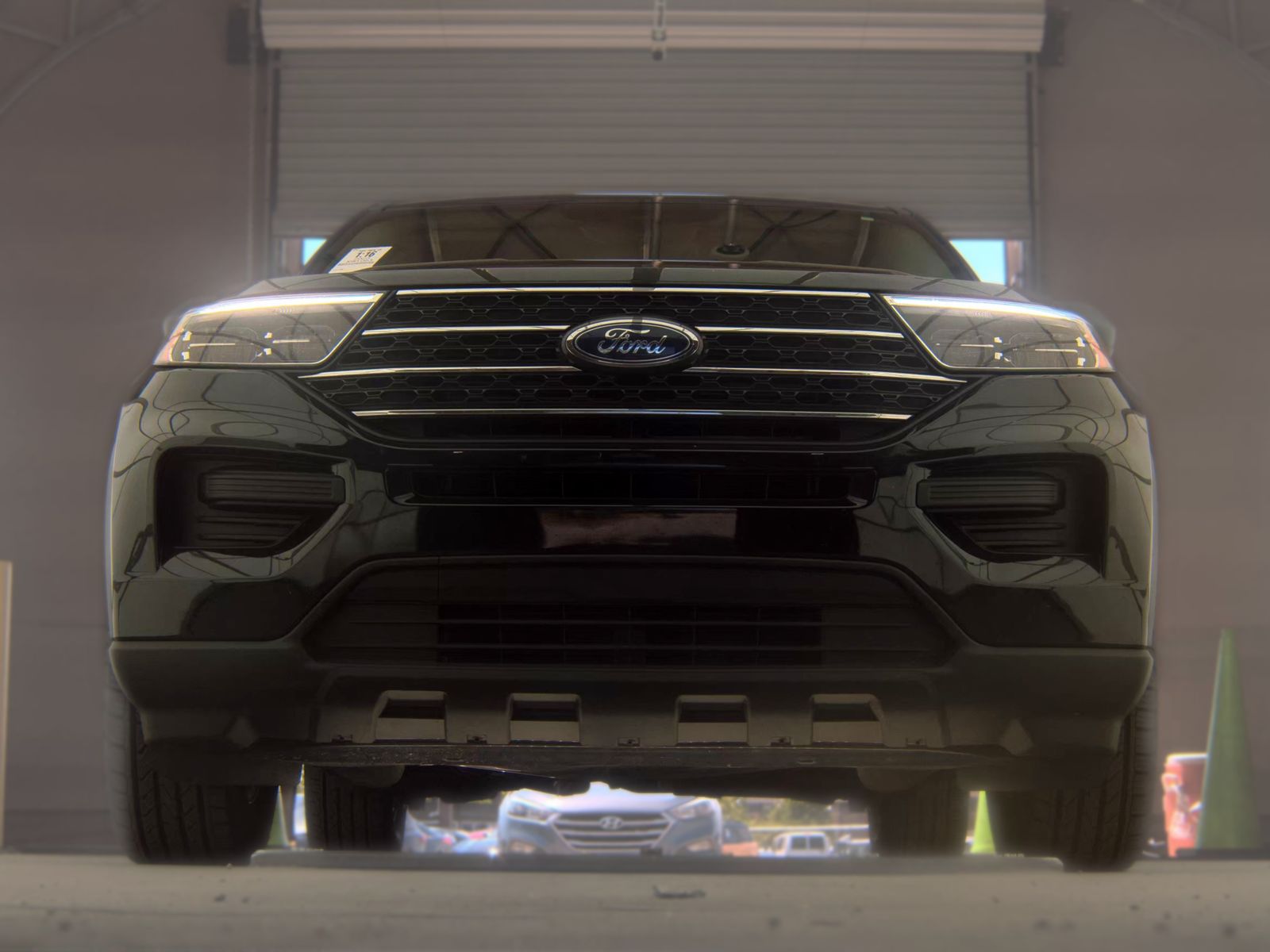 FORD EXPLORER - 4