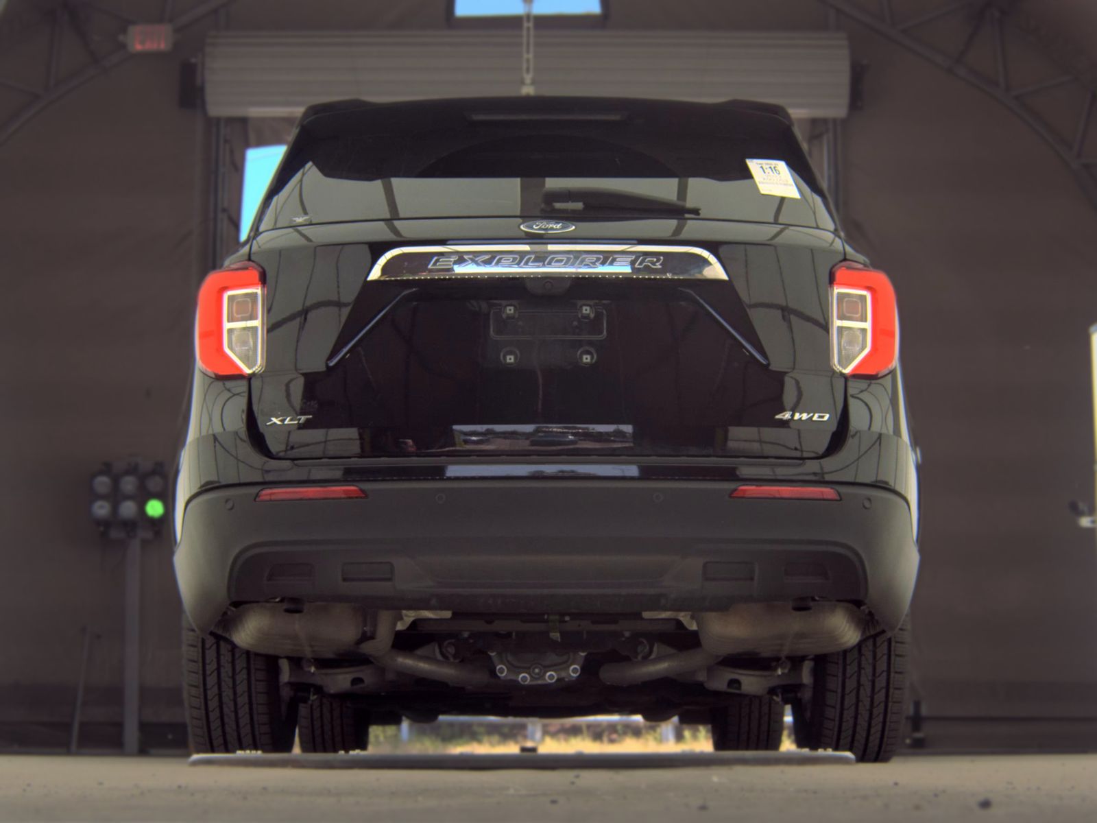 FORD EXPLORER - 8