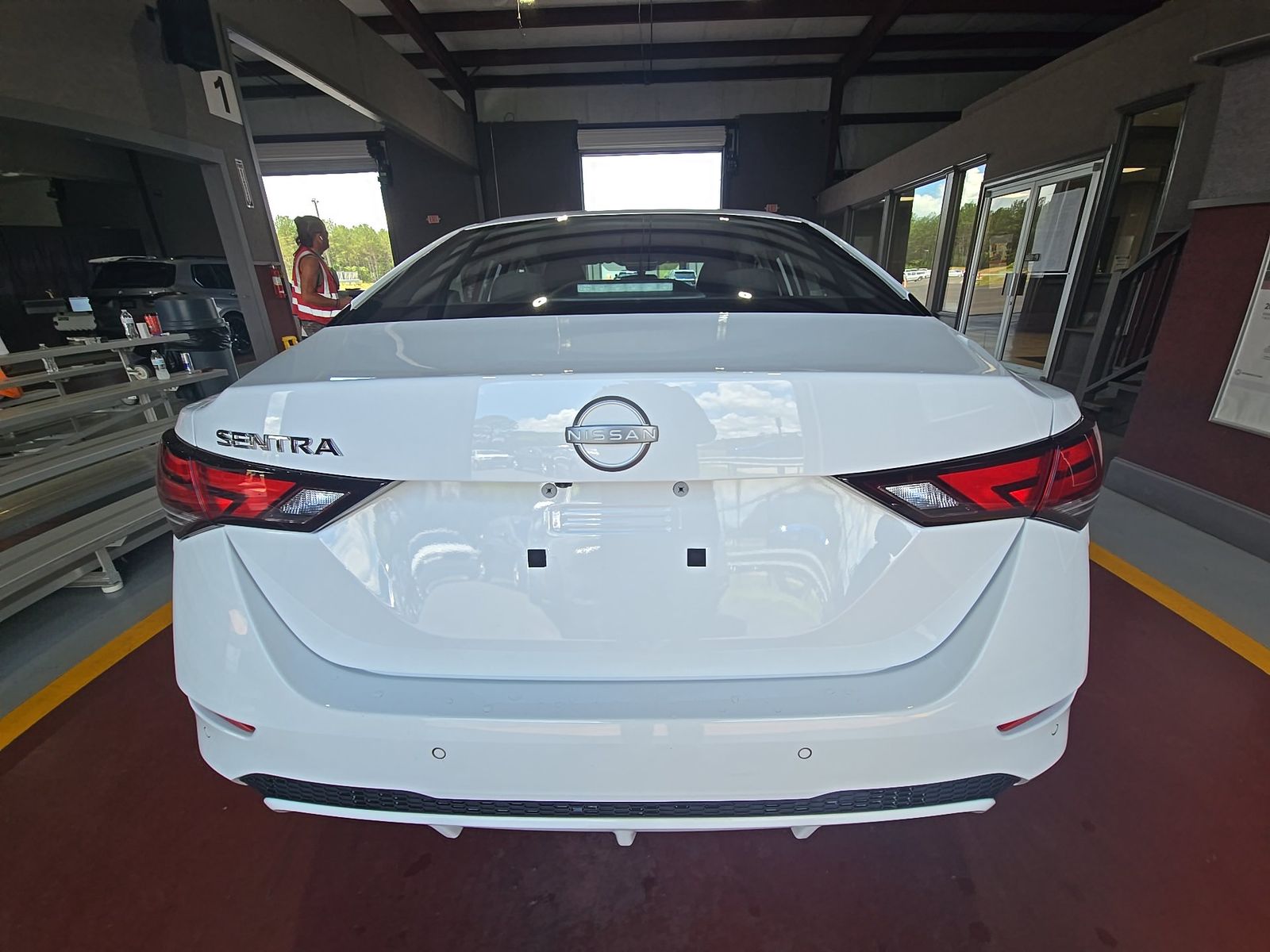 NISSAN SENTRA - 6