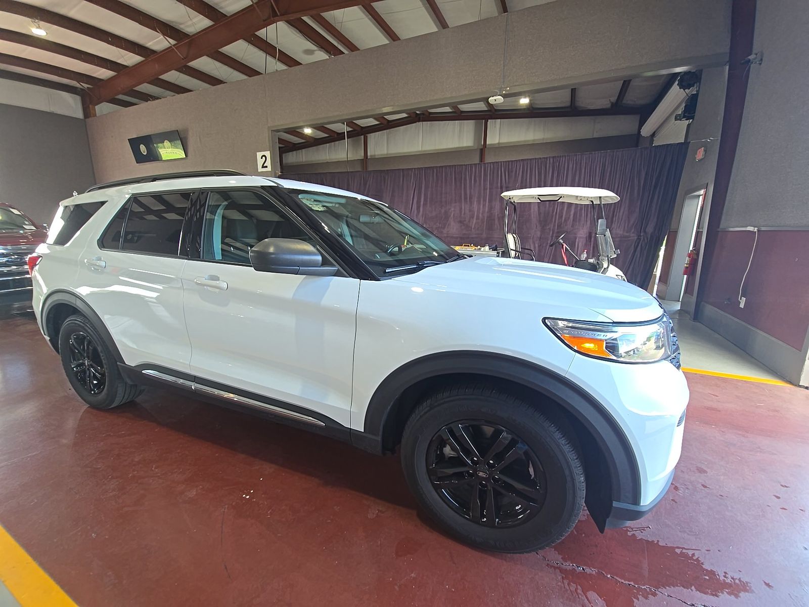 FORD EXPLORER - 4