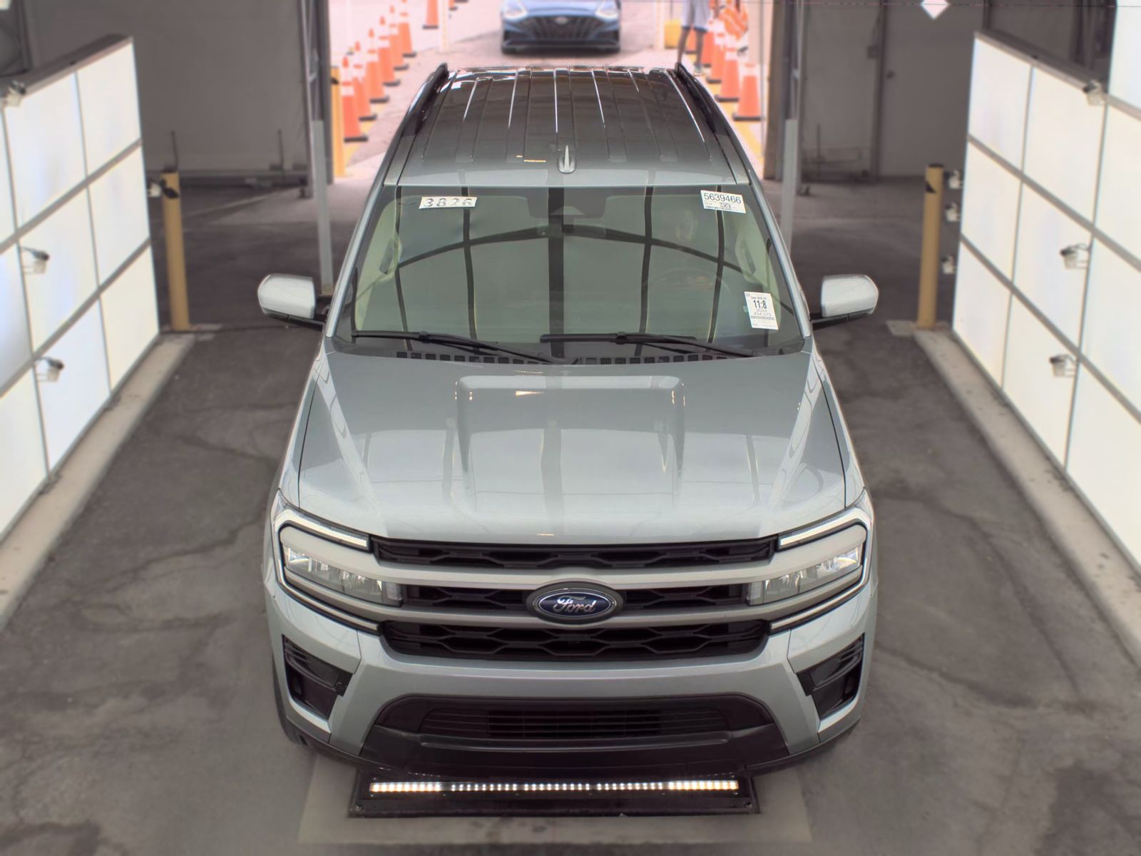 FORD EXPEDITION - 3