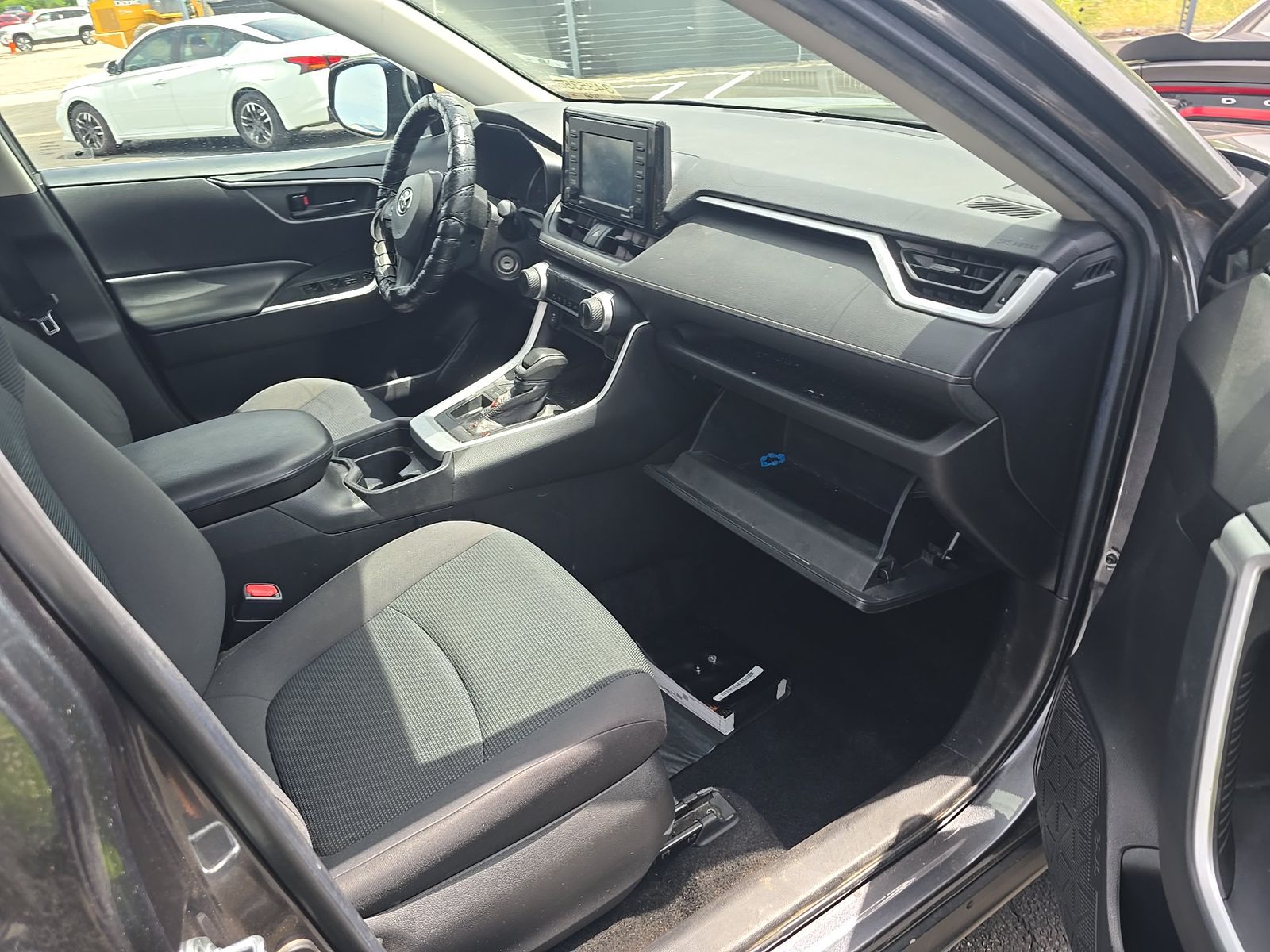 2021 Toyota RAV4 LE FWD
