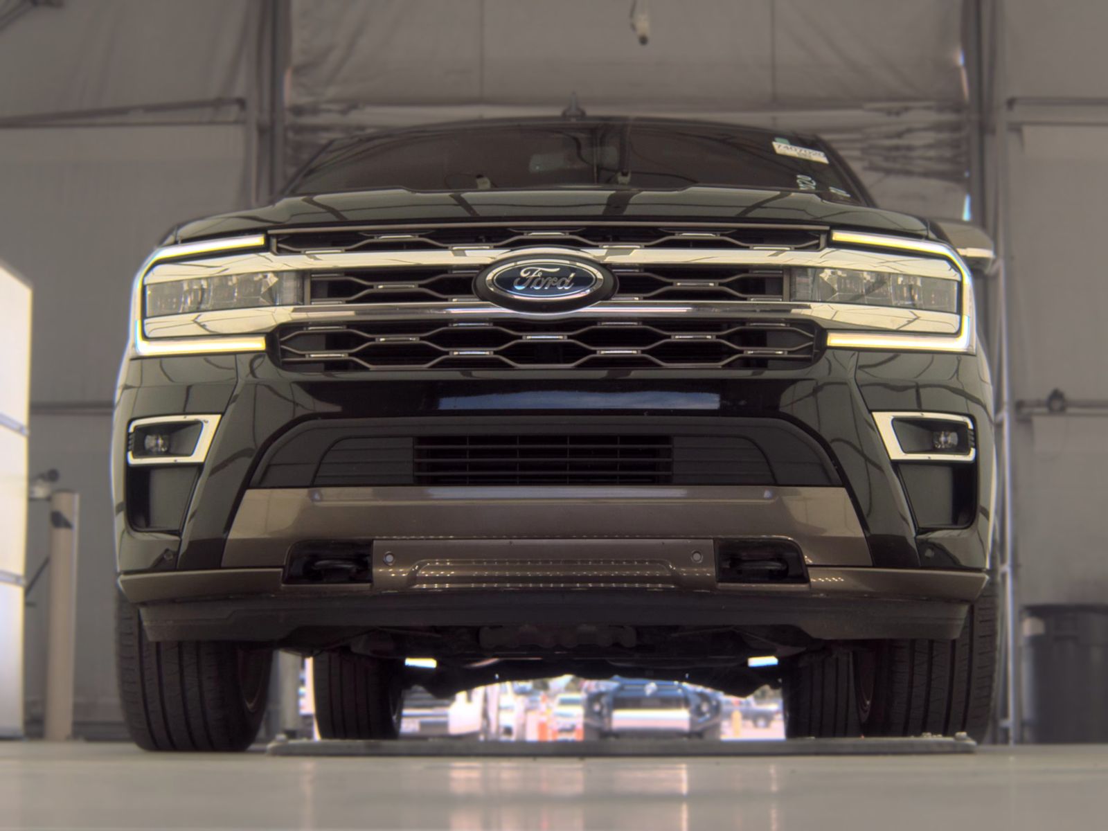 FORD EXPEDITION MAX - 4