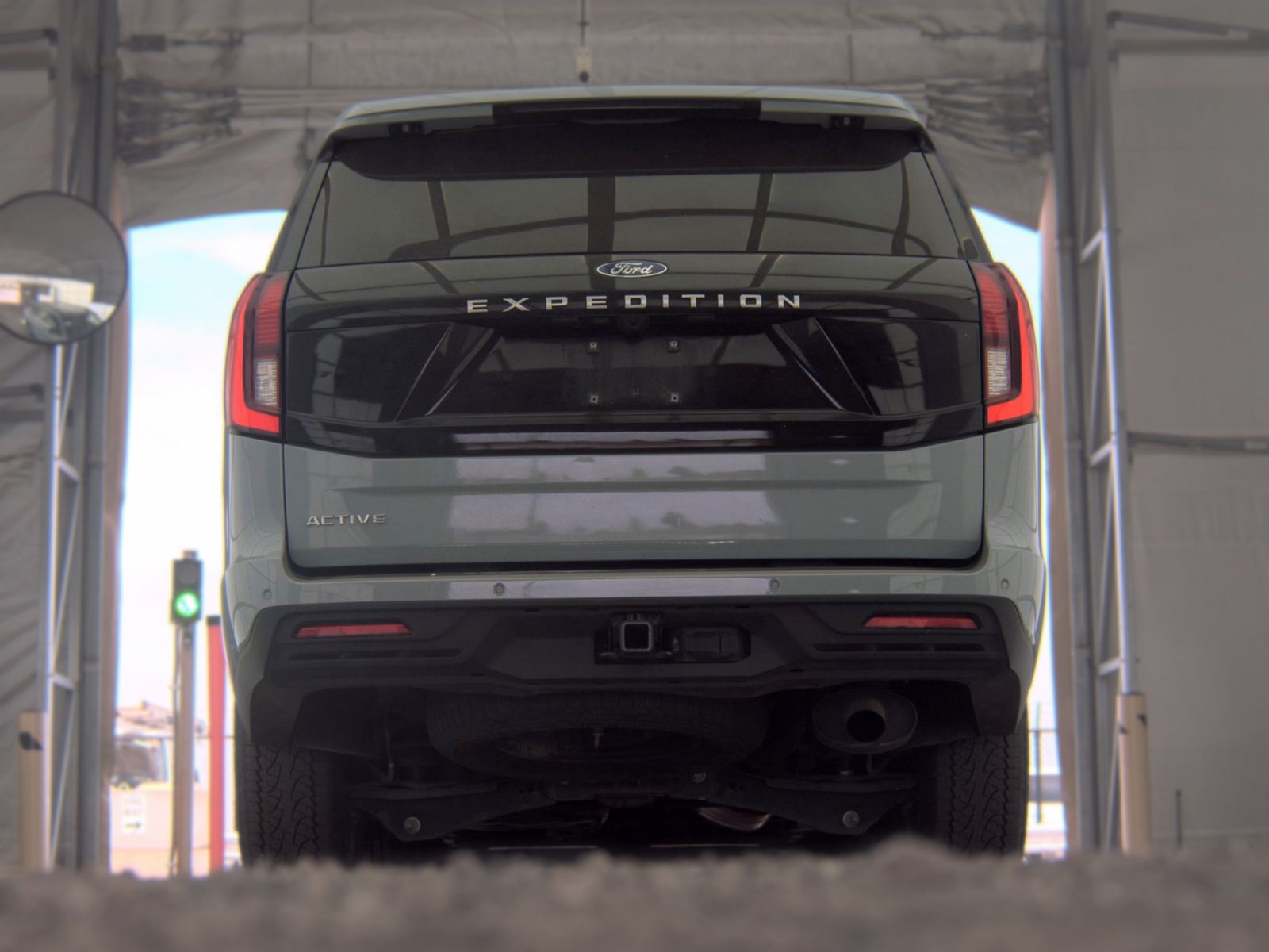 FORD EXPEDITION - 8