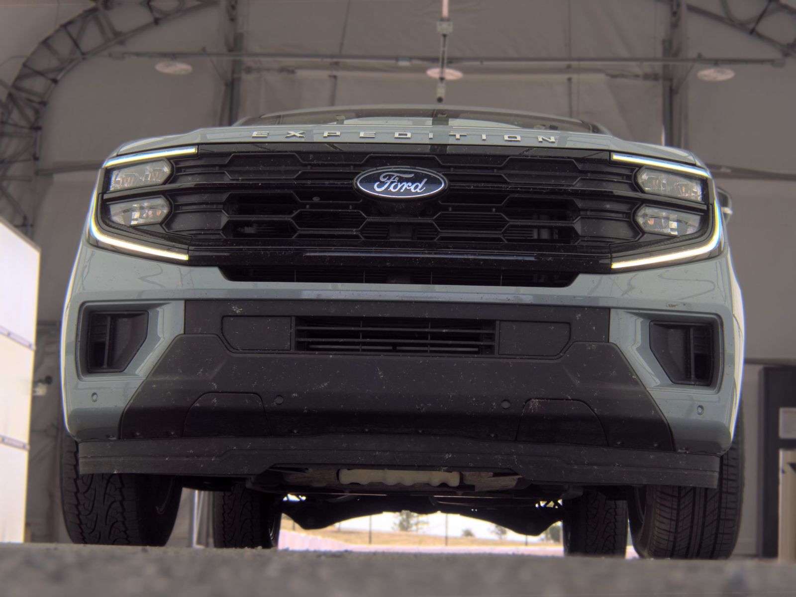 FORD EXPEDITION - 4