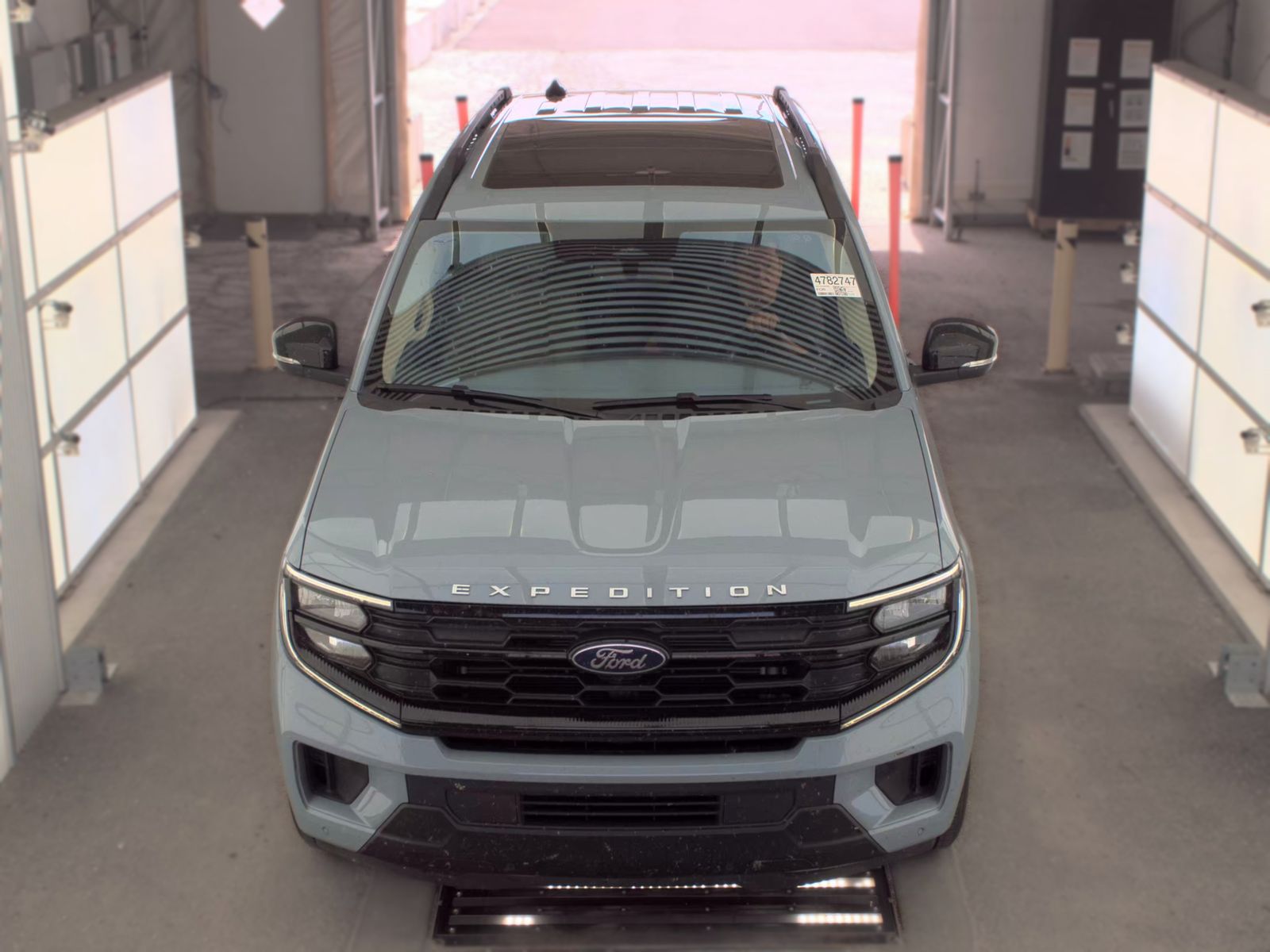 FORD EXPEDITION - 3