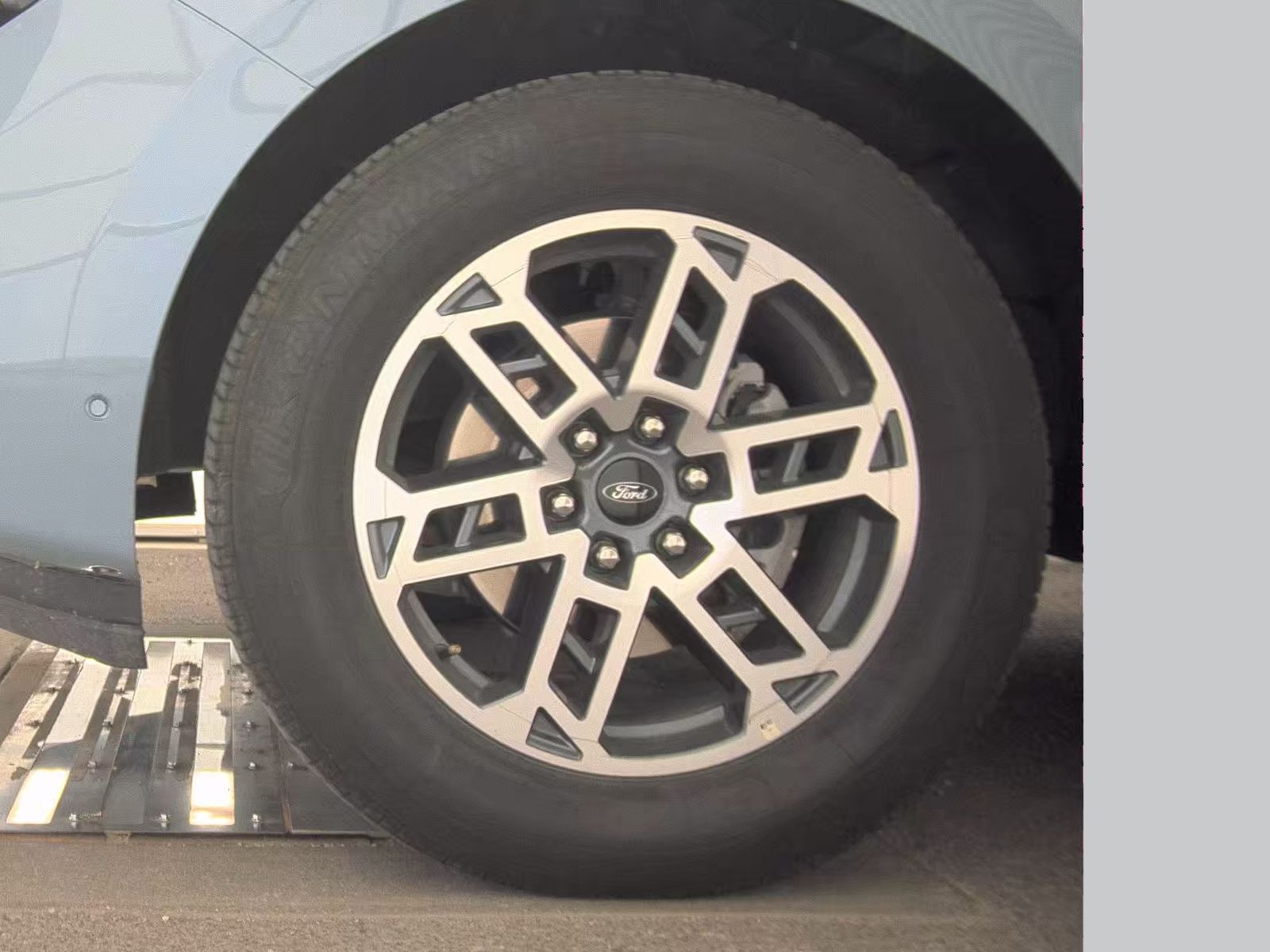 FORD EXPEDITION - 10