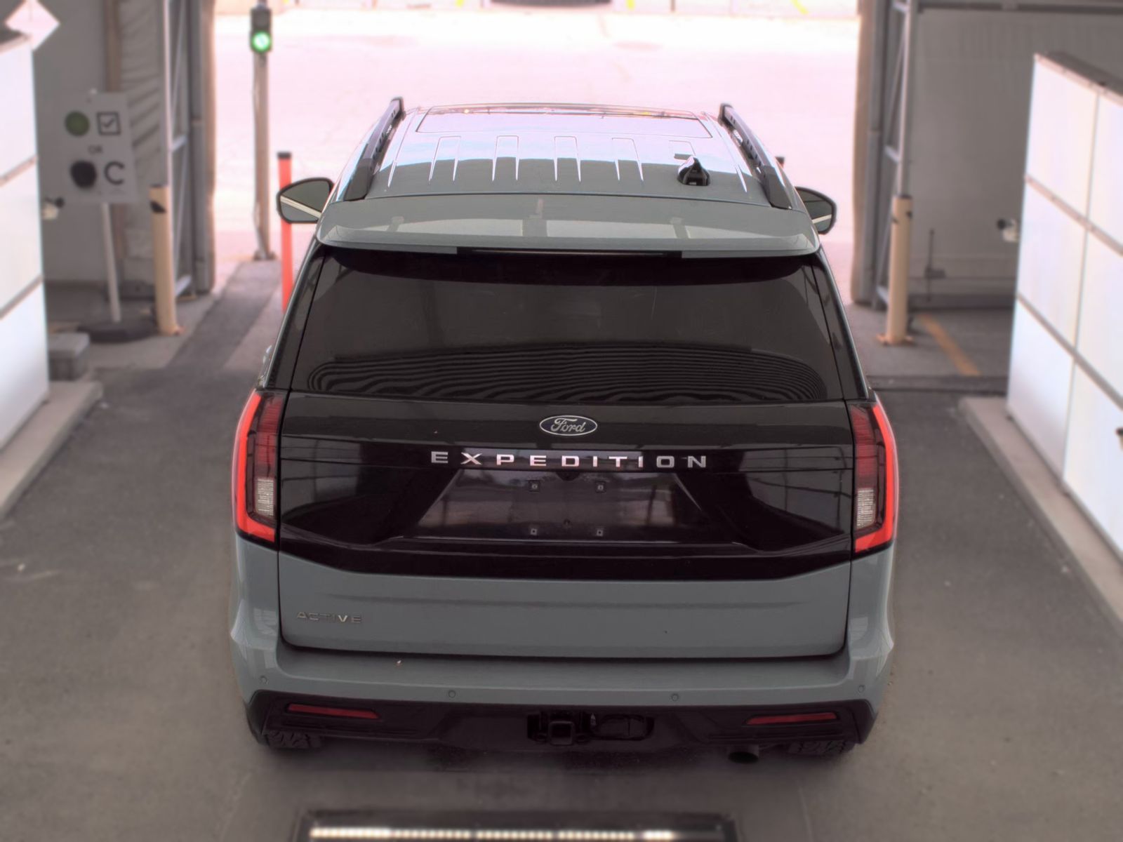FORD EXPEDITION - 7