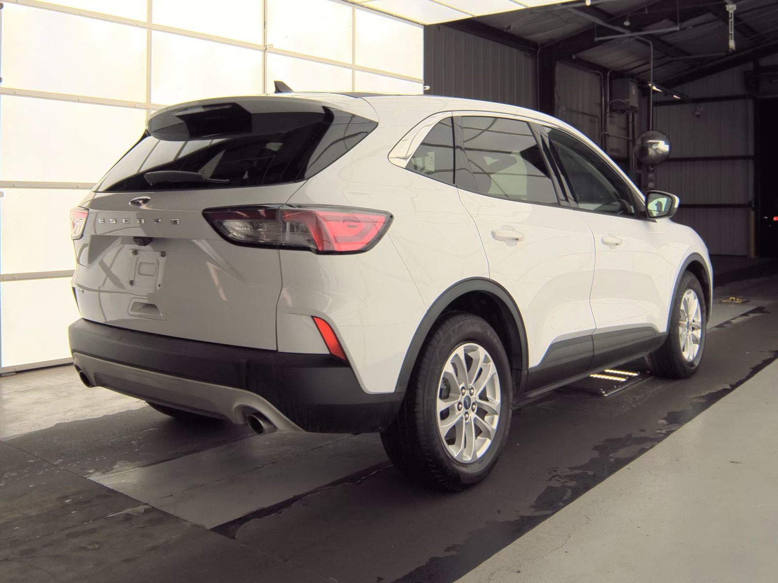 FORD ESCAPE - 6