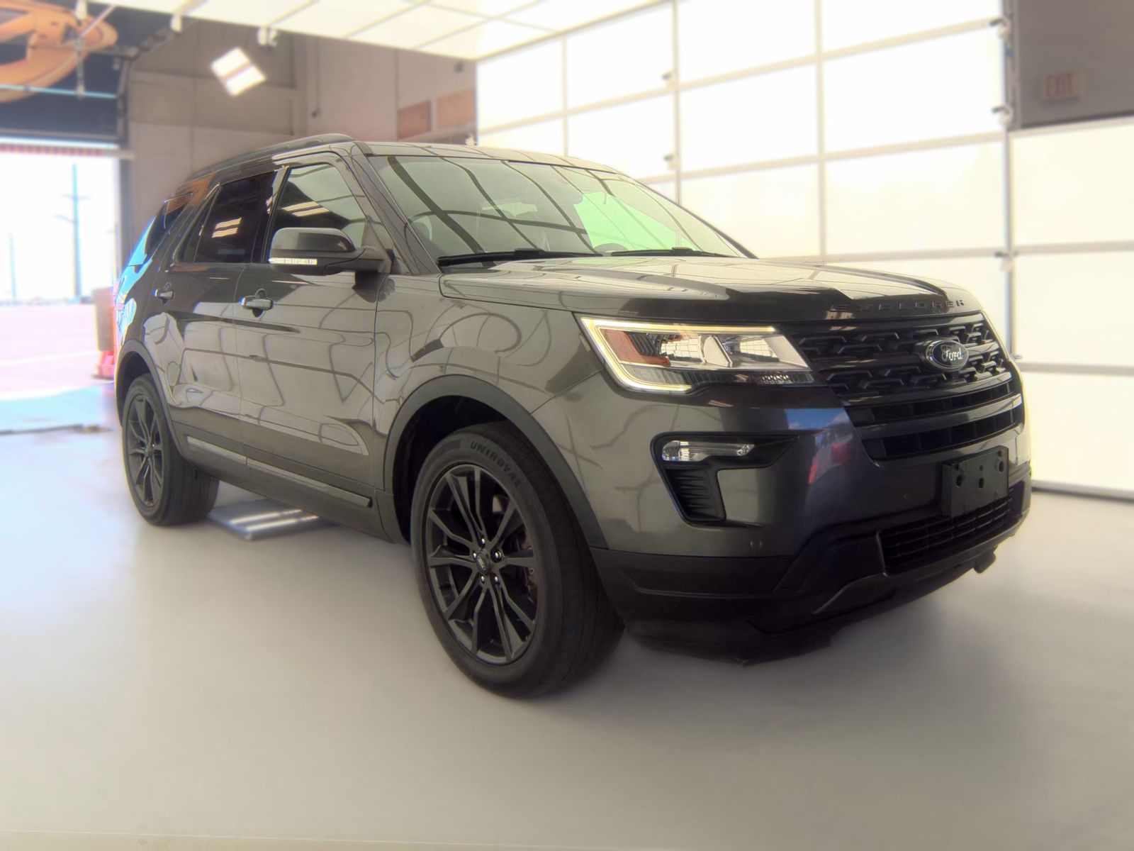 FORD EXPLORER - 5