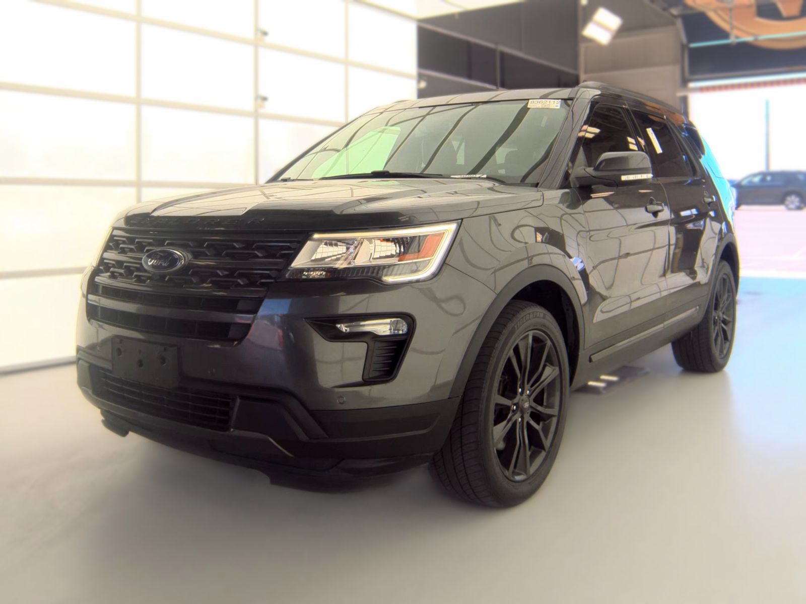 FORD EXPLORER - 1