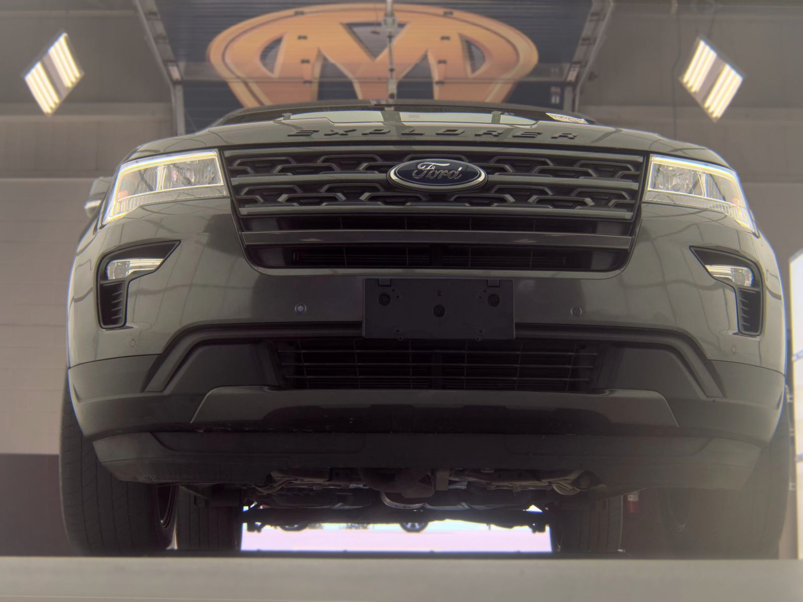 FORD EXPLORER - 4