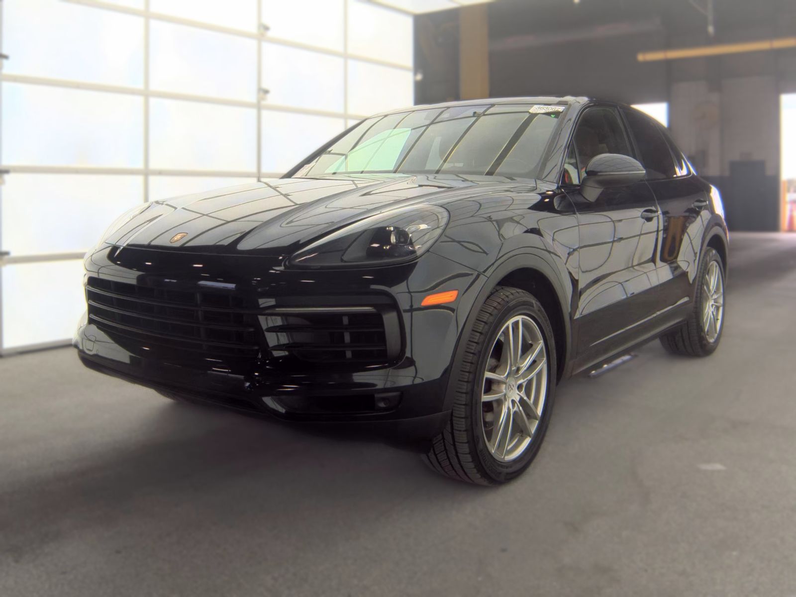 PORSCHE CAYENNE - 1