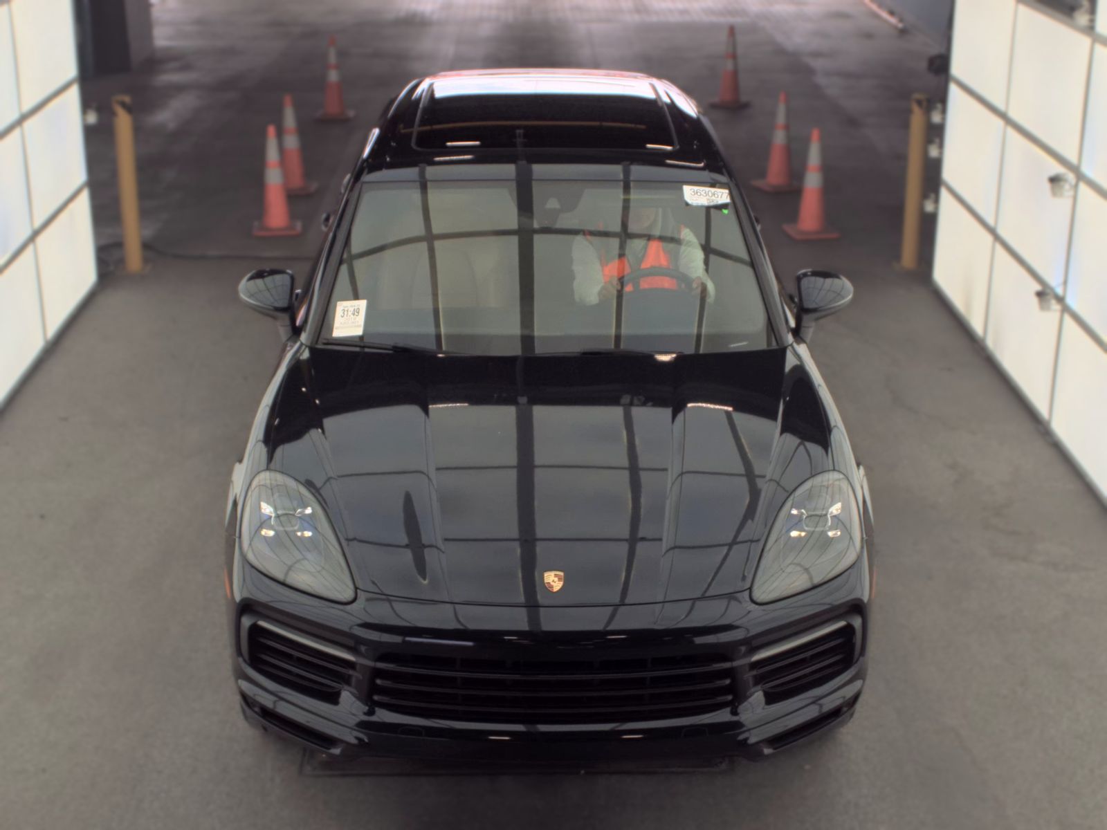 PORSCHE CAYENNE - 3