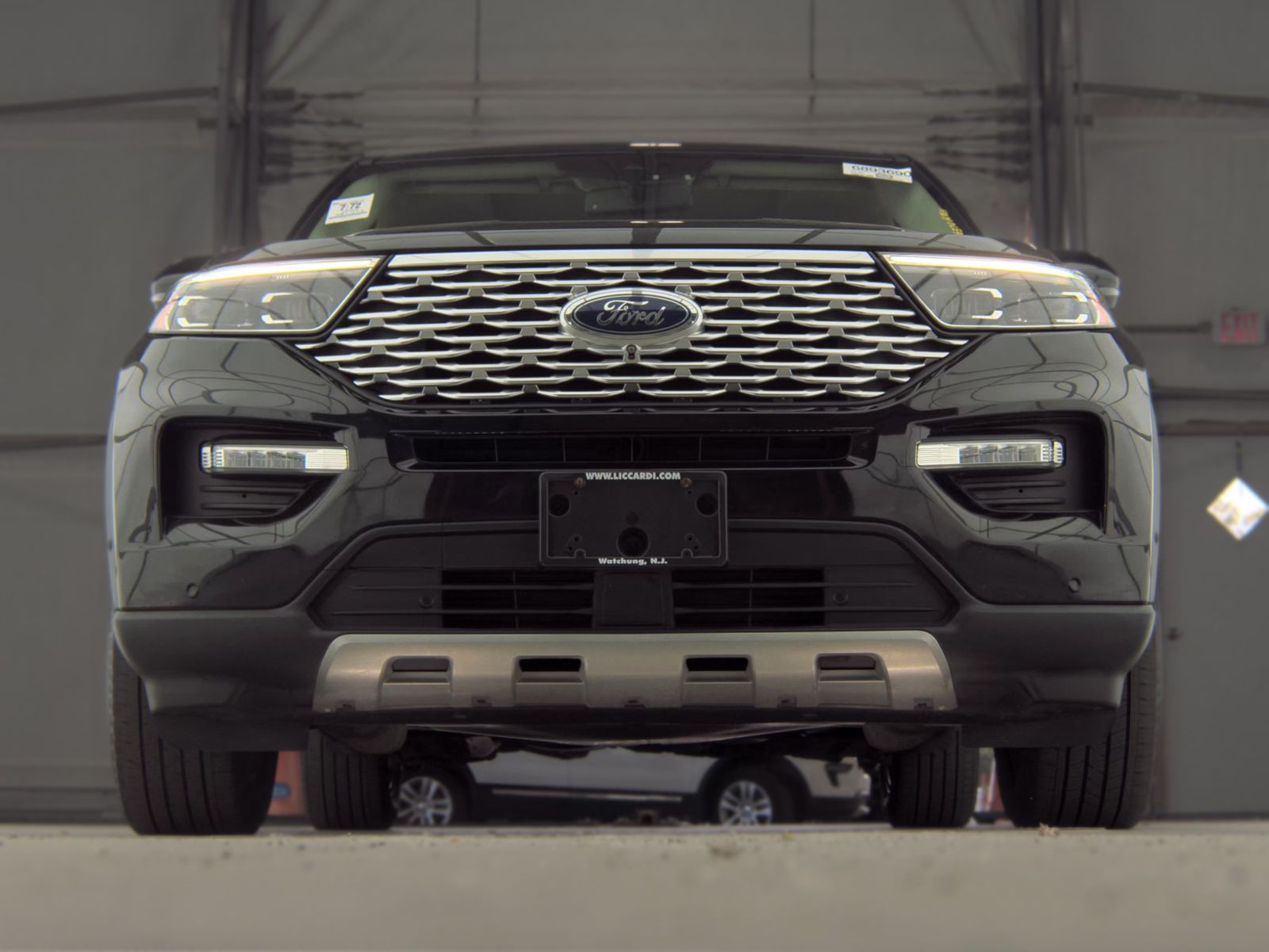 FORD EXPLORER - 4