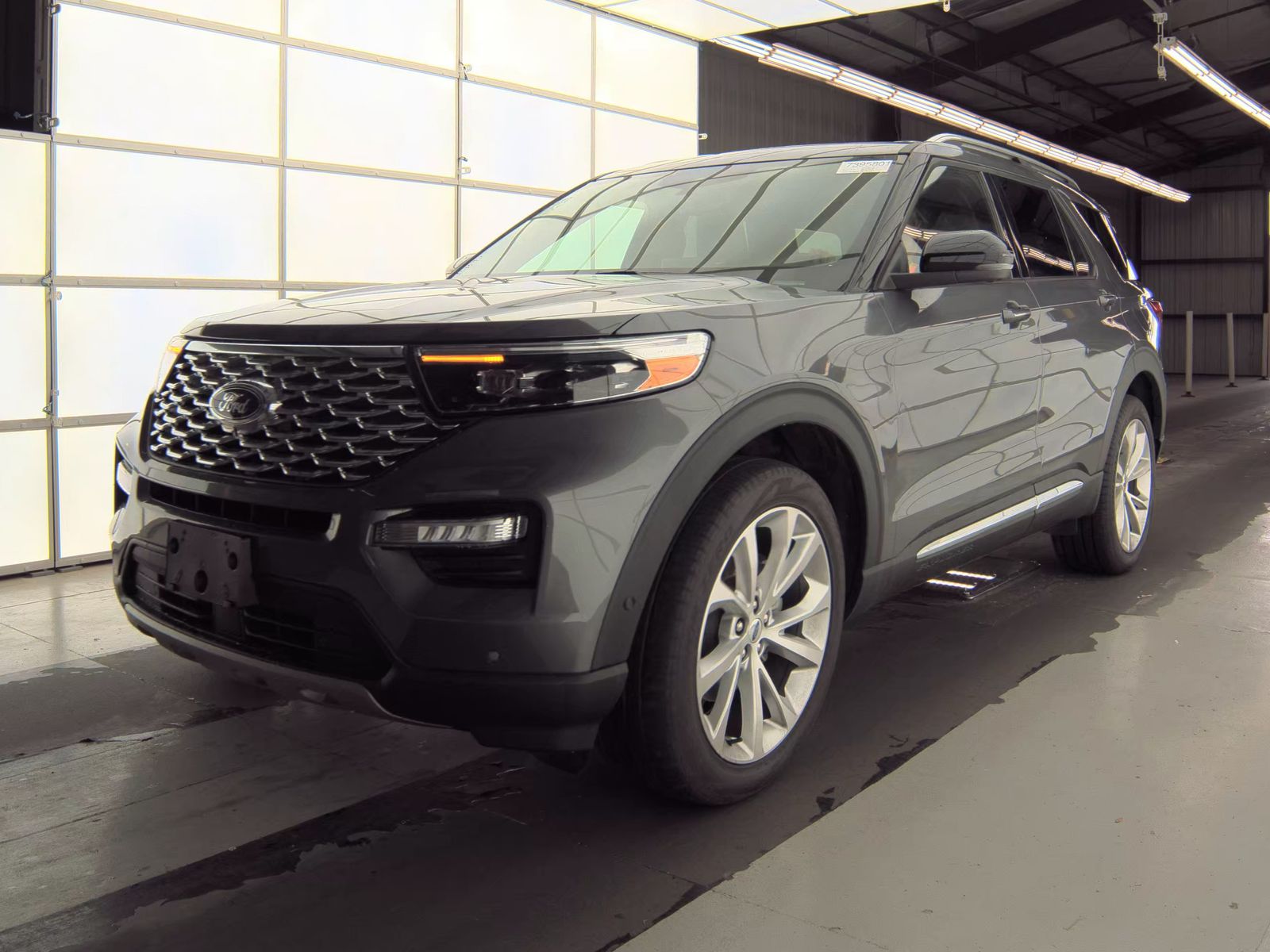 FORD EXPLORER - 1