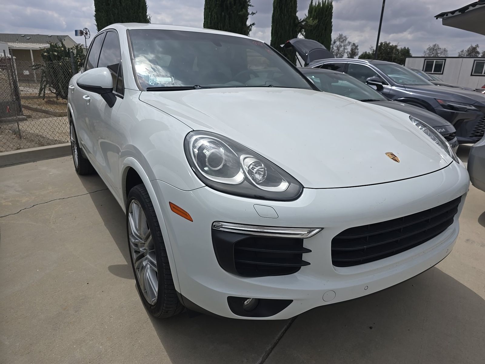 PORSCHE CAYENNE - 4