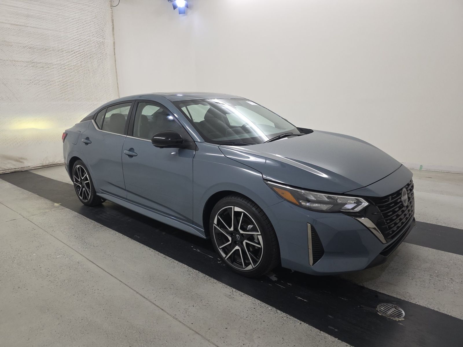 NISSAN SENTRA - 4