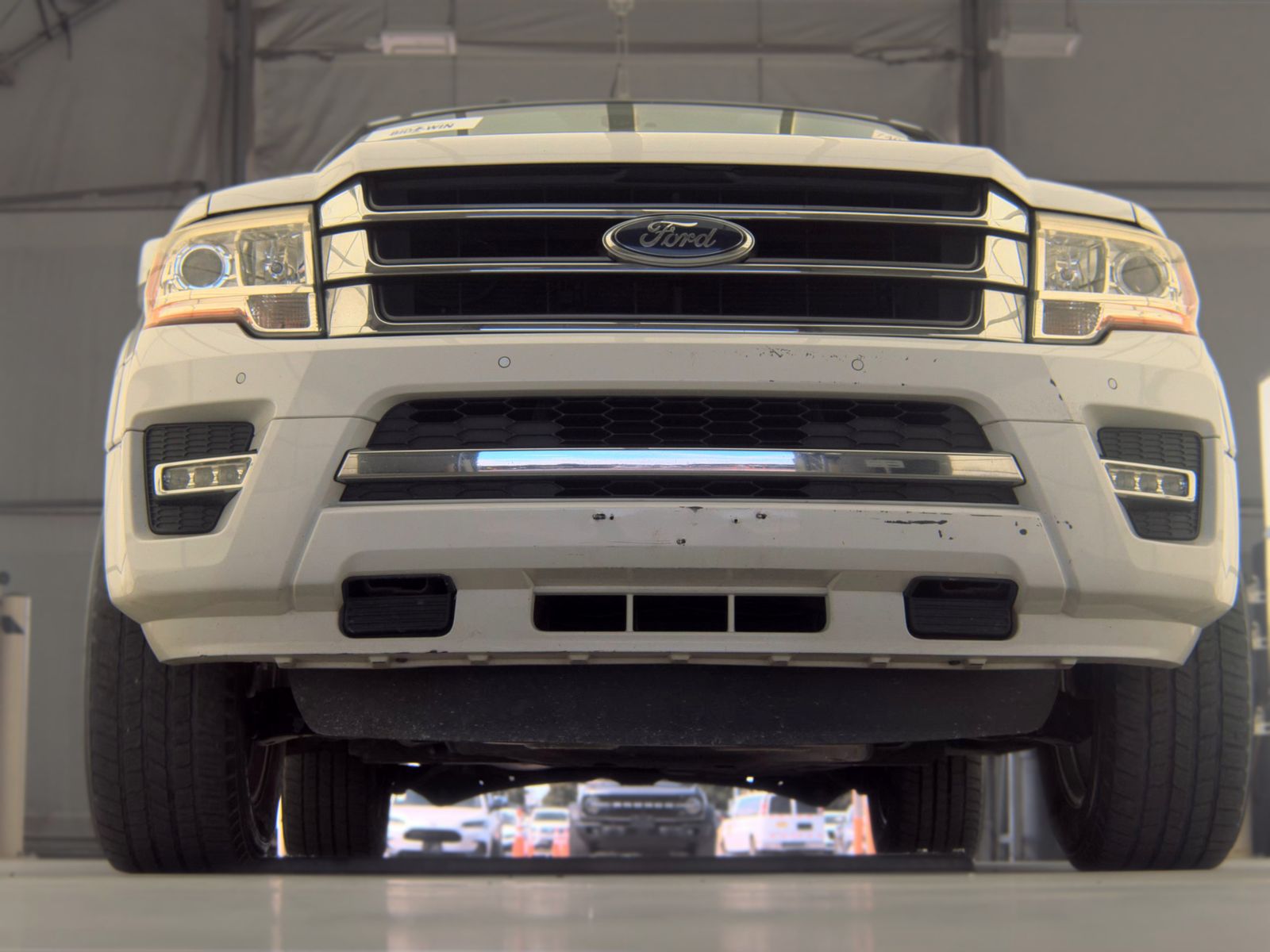 FORD EXPEDITION - 4
