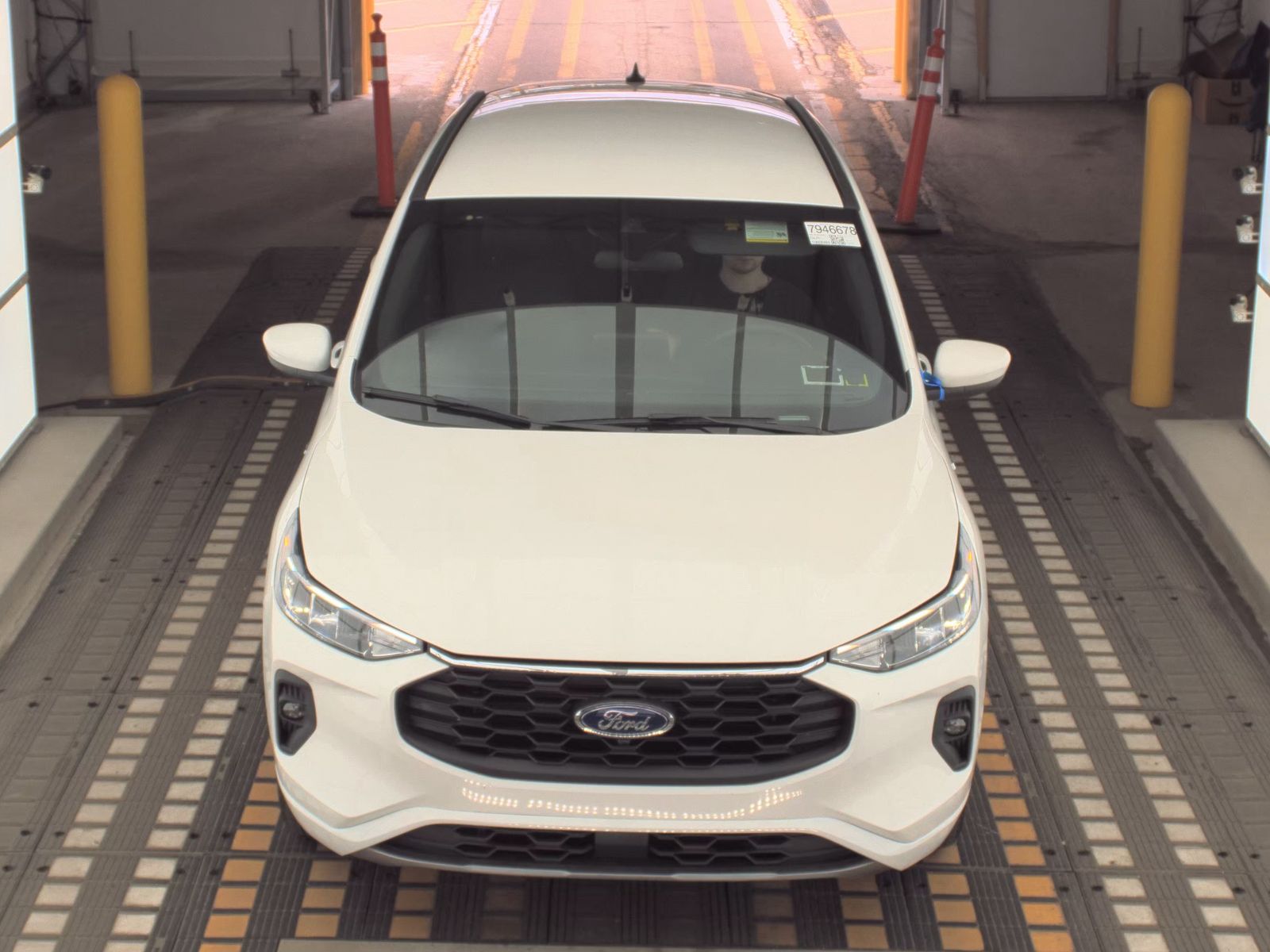 FORD ESCAPE - 3