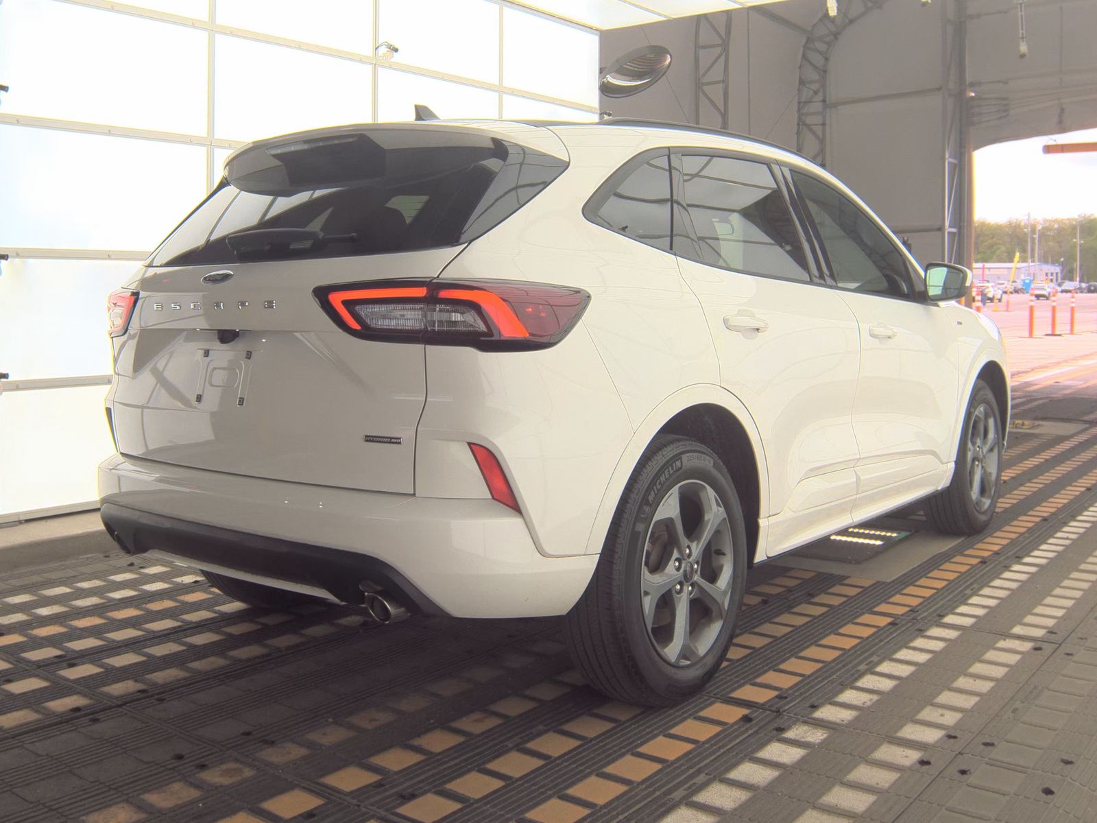 FORD ESCAPE - 5