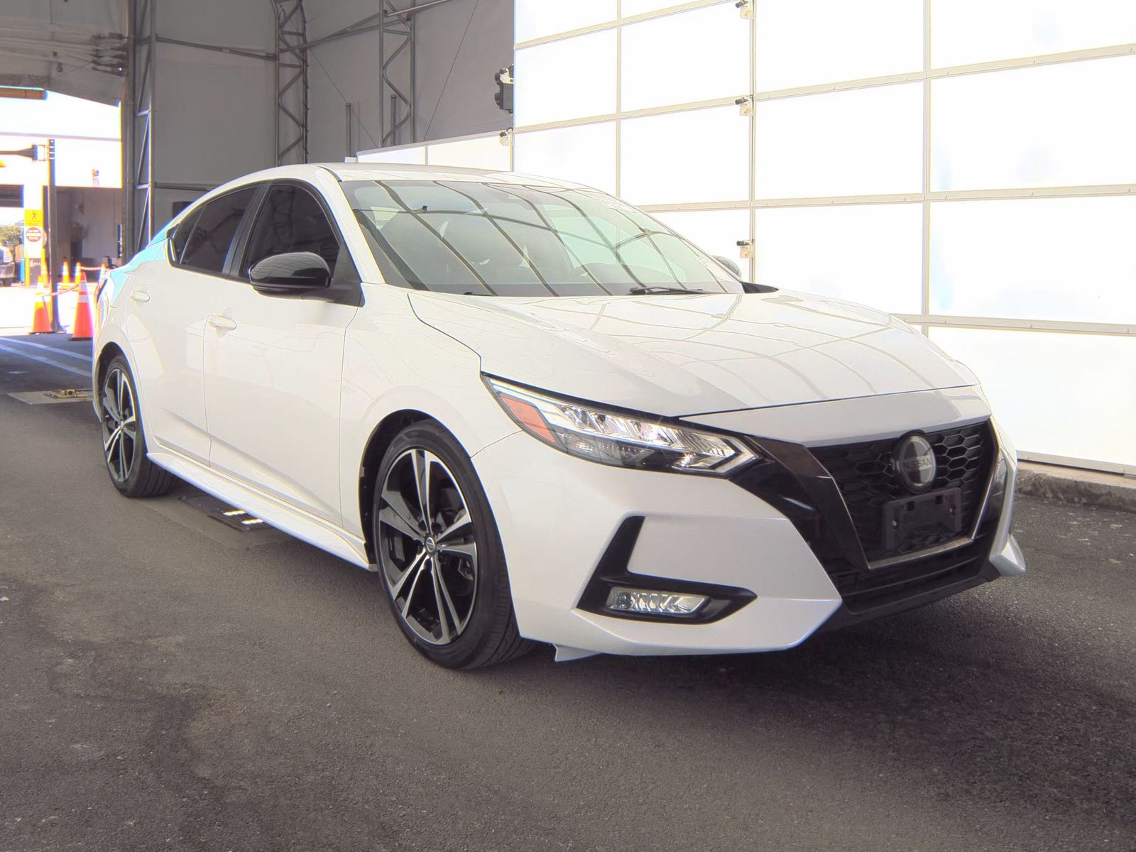 NISSAN SENTRA - 4