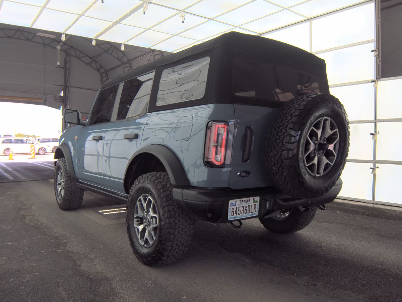 FORD BRONCO - 7