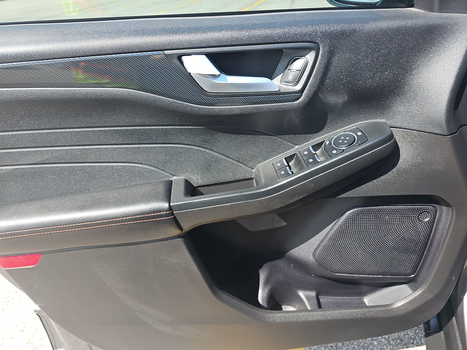 FORD ESCAPE - 10