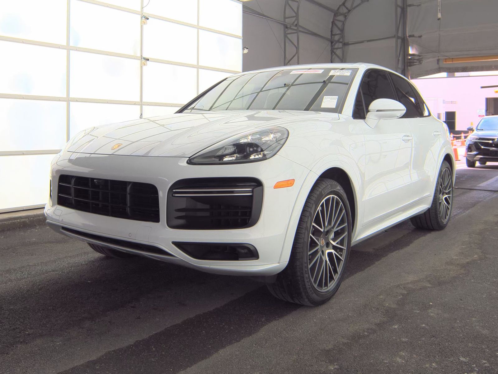PORSCHE CAYENNE - 1