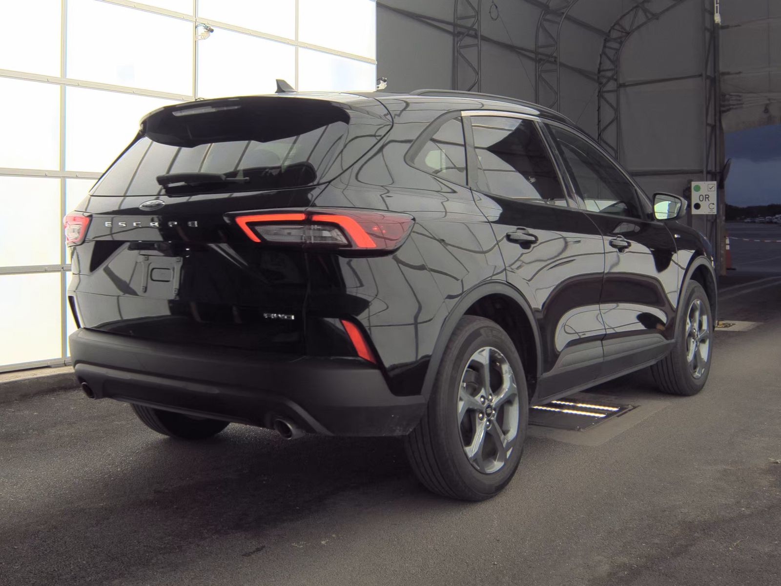 FORD ESCAPE - 5