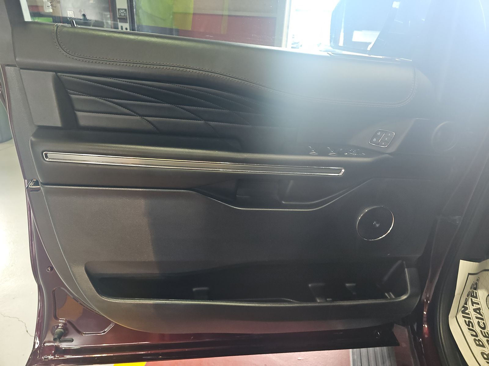 FORD EXPEDITION - 10