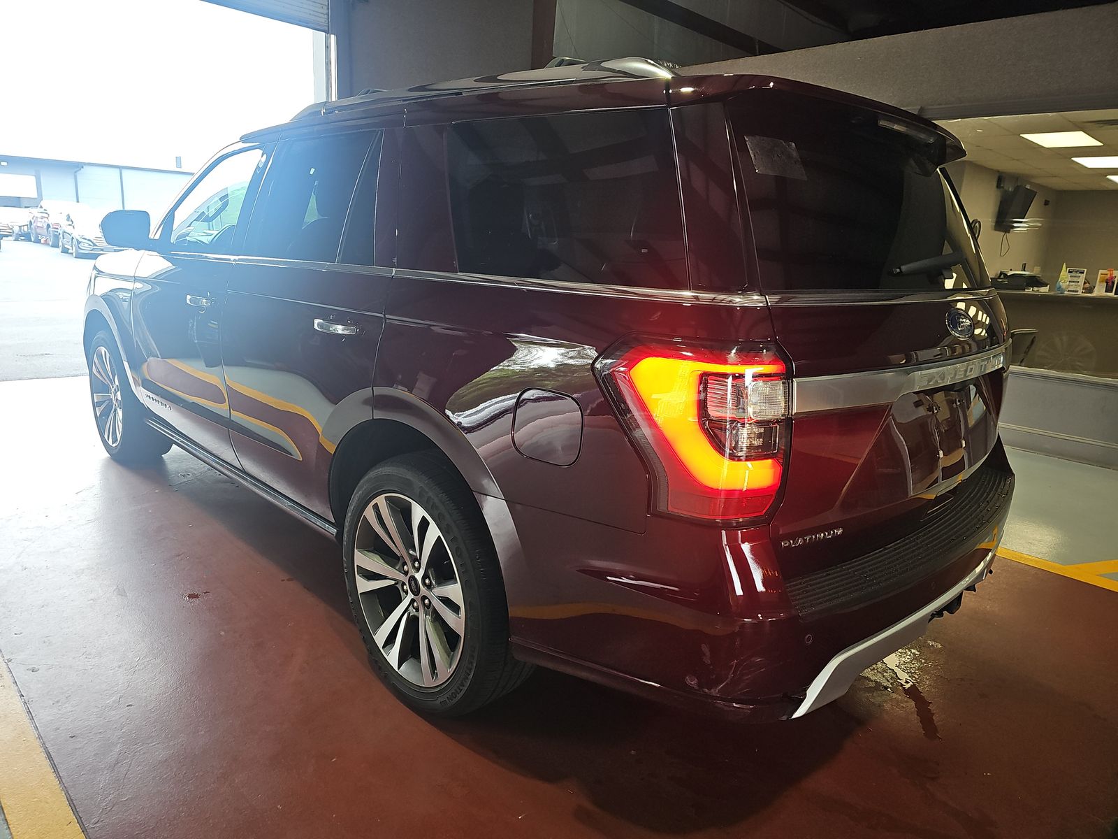 FORD EXPEDITION - 7