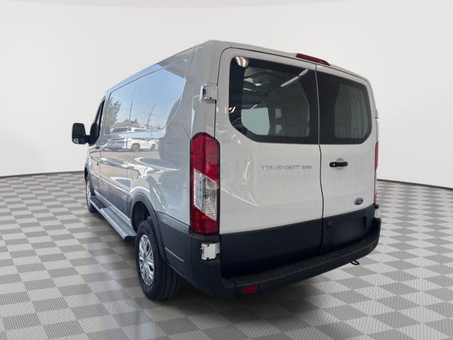 FORD TRANSIT 250 - 3