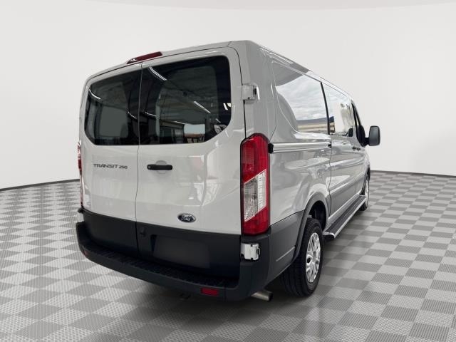 FORD TRANSIT 250 - 4